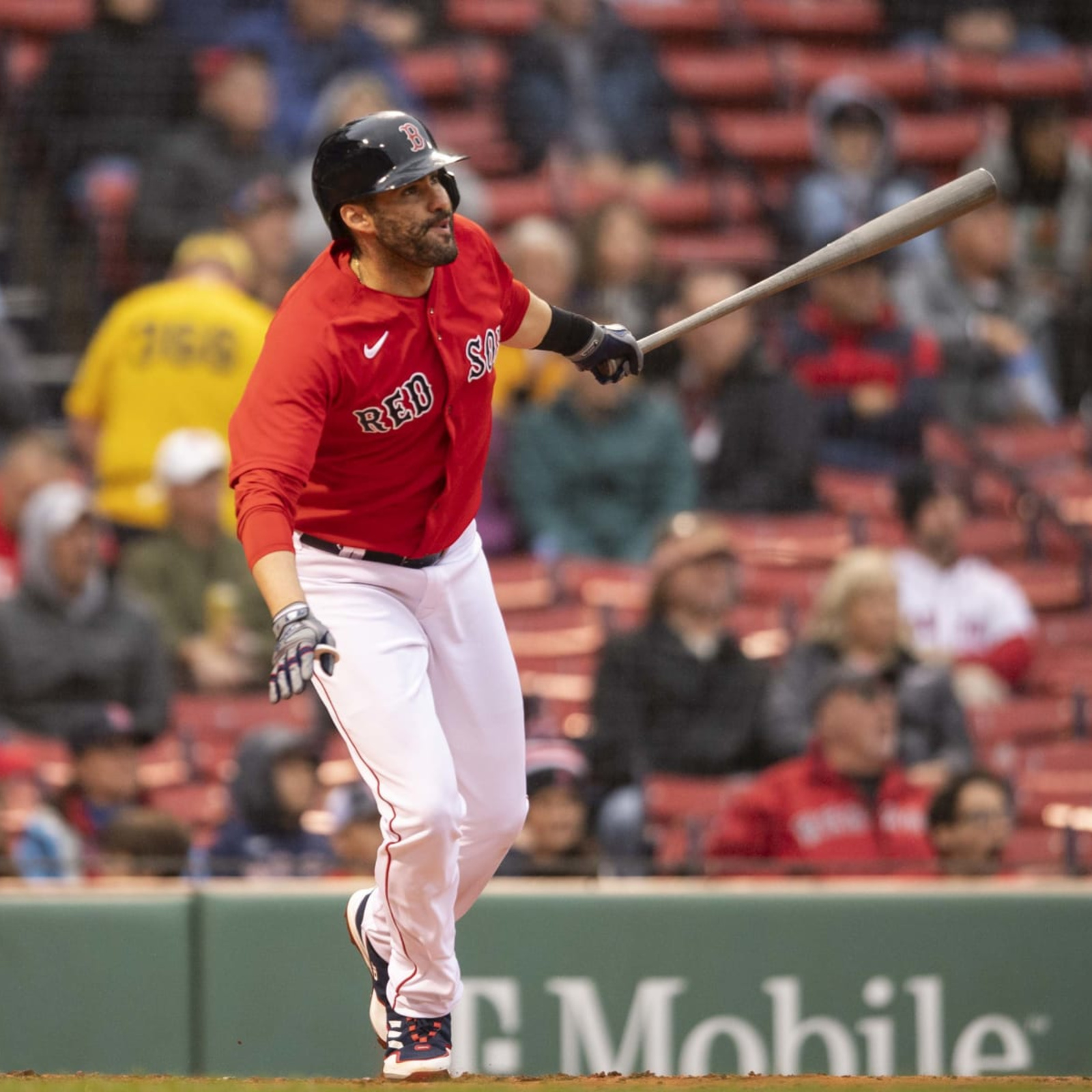 Report: Dodgers, DH J.D. Martinez agree to 1-year, $10M contract