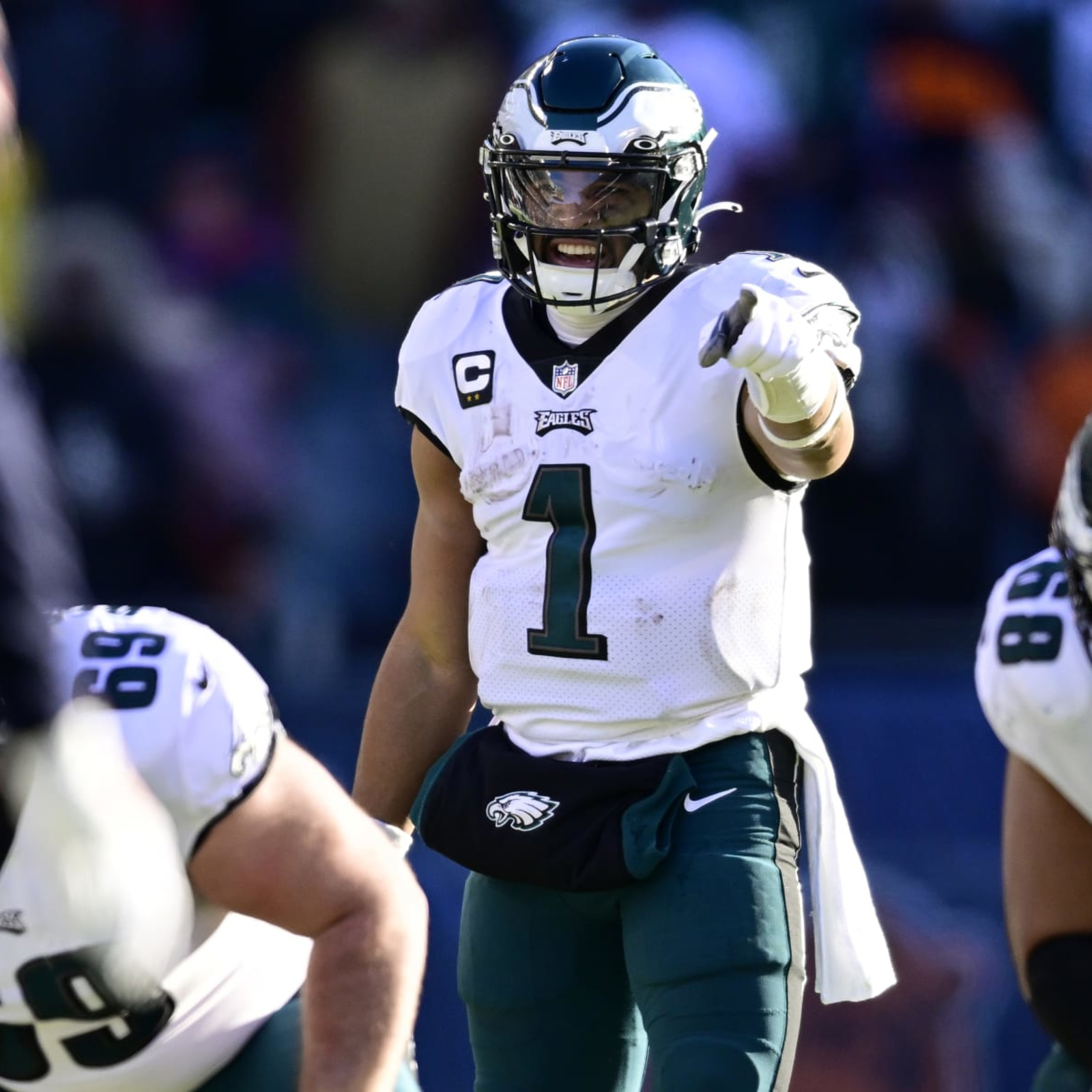 Shoulder injury? Rust? None of it bothered Jalen Hurts — which showcased  how good the Eagles truly are