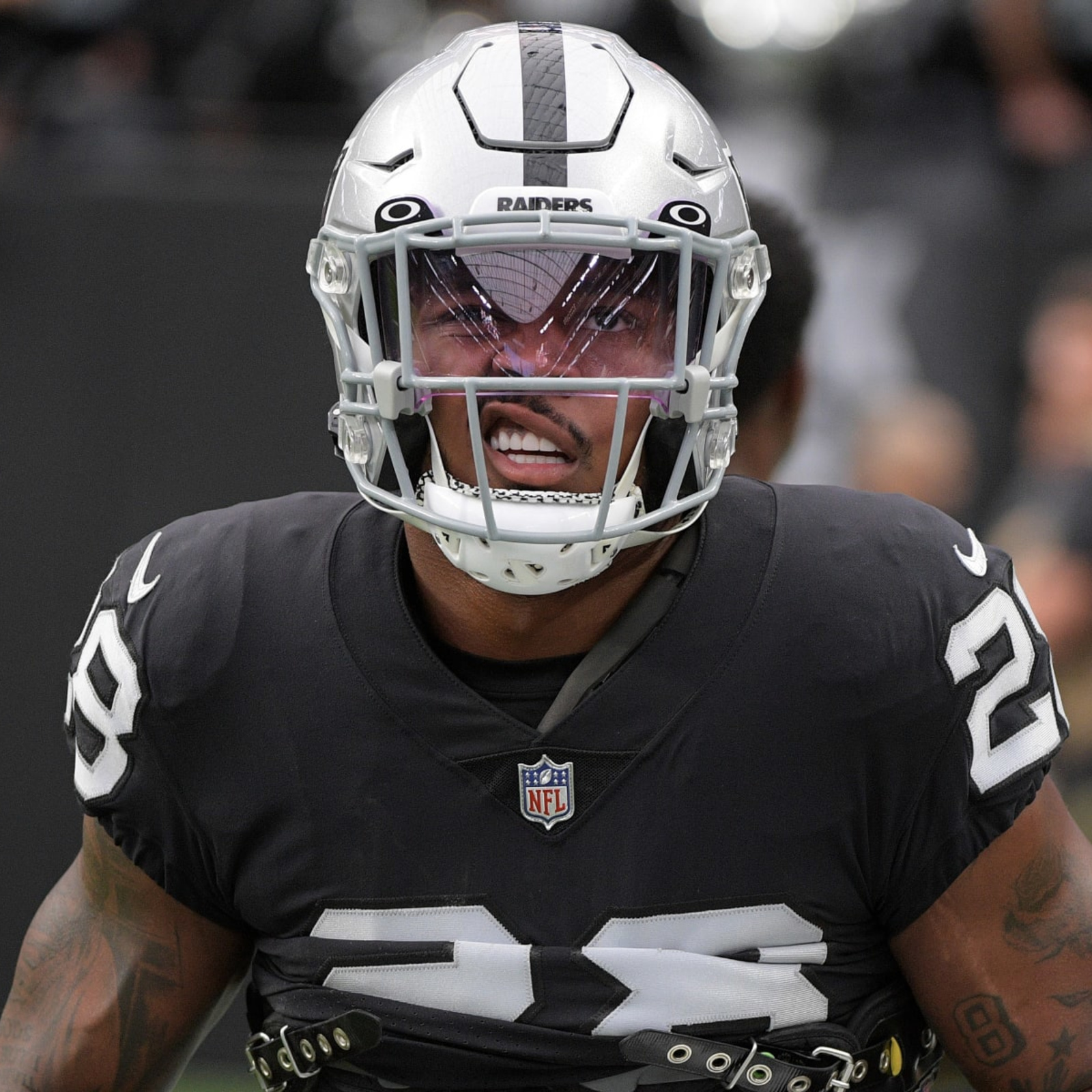 Raiders' Josh Jacobs would like to wear all-black uniforms