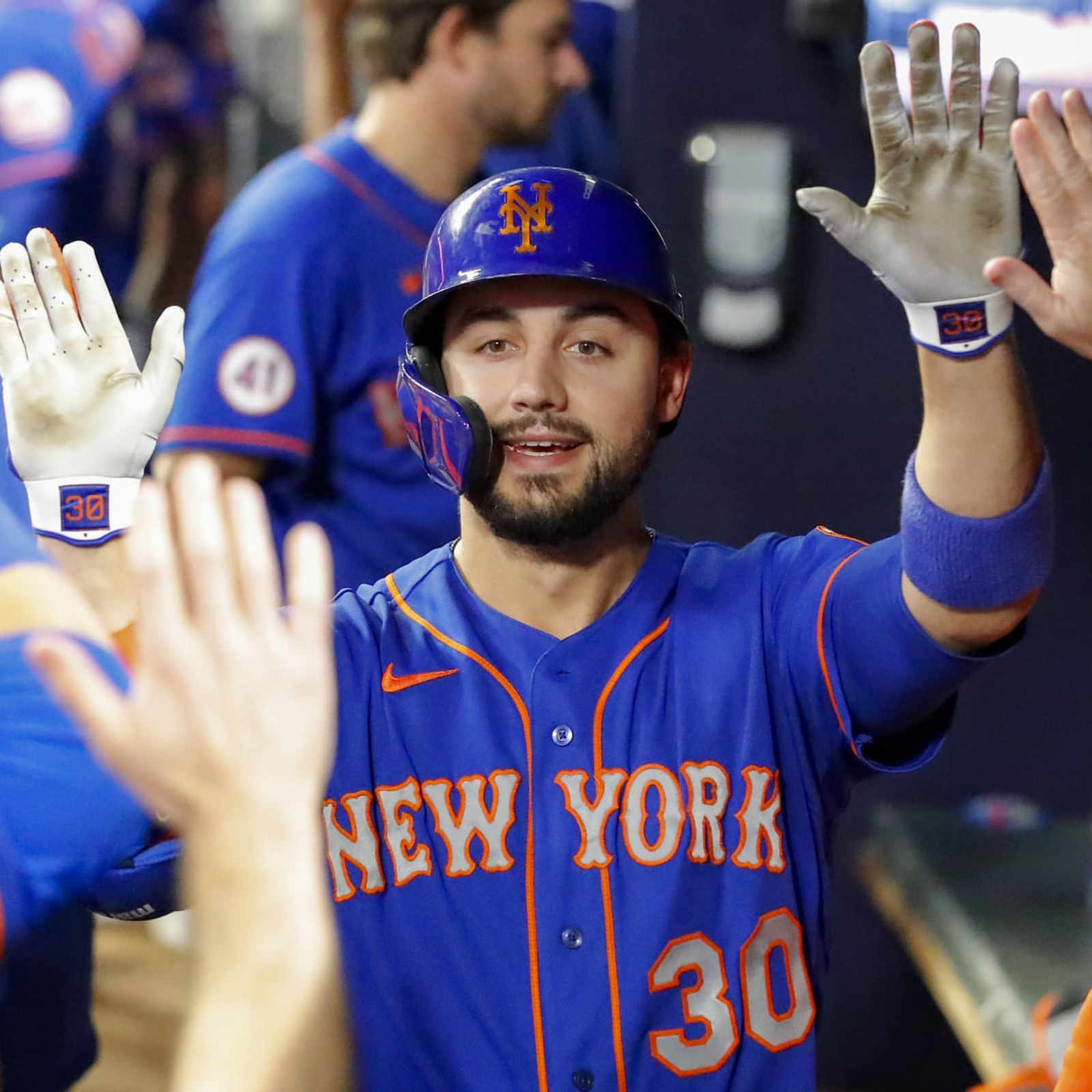 Giants Sign Former Mets Outfielder Michael Conforto, per Report