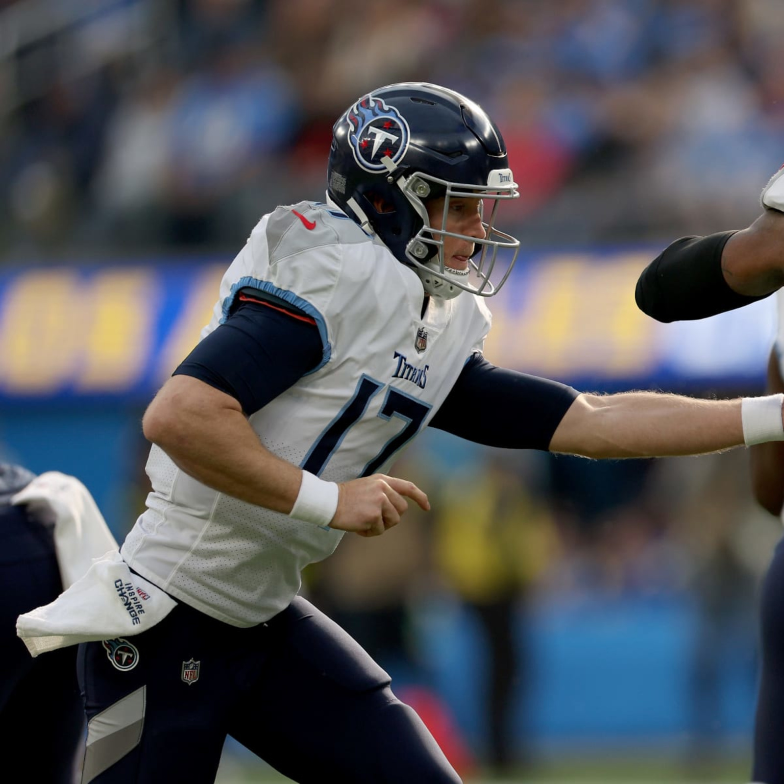 NFL Delays Titans-Texans Kickoff In Tennessee Because Of Winter