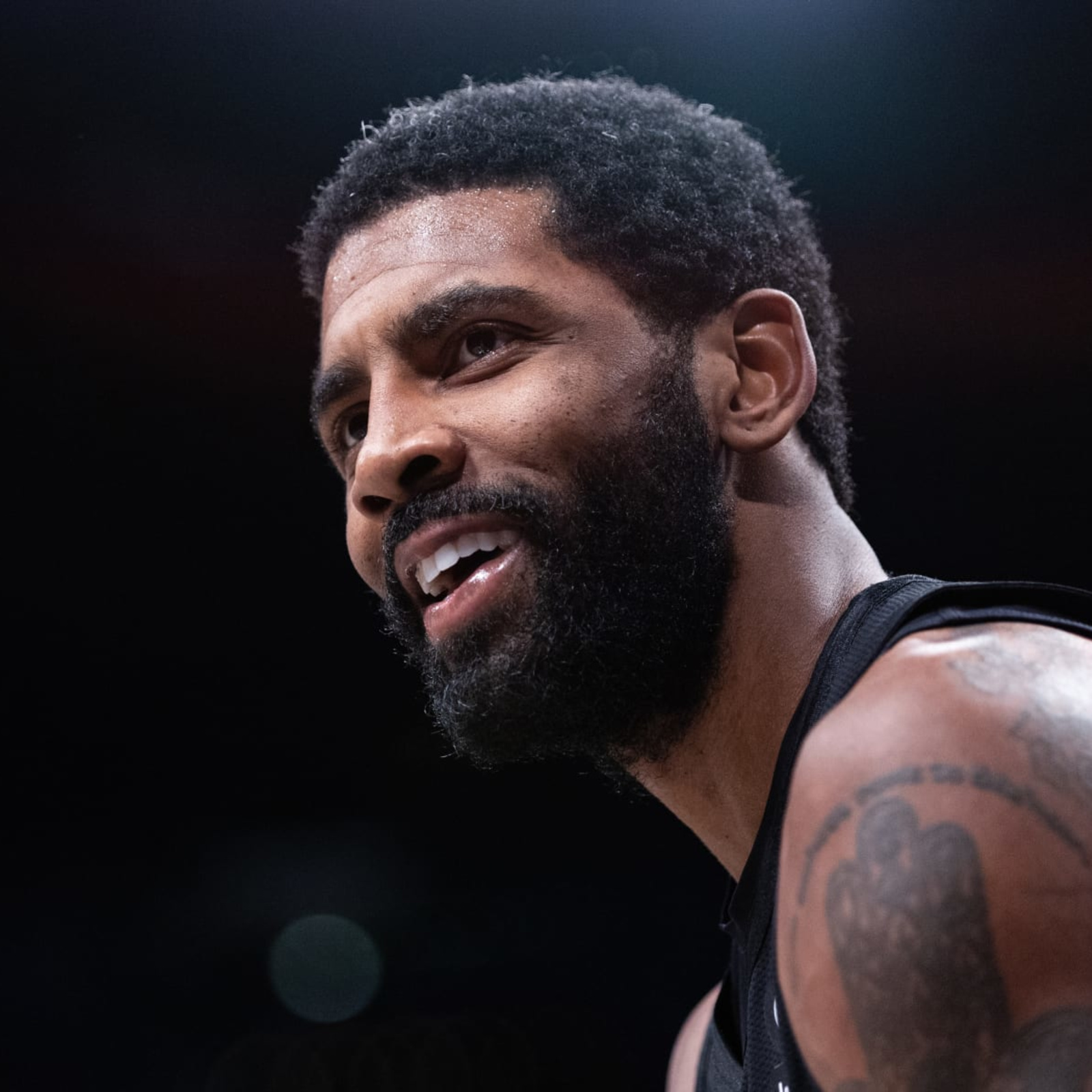 Houston Rockets To Pursue Kyrie Irving If They Fail To Land James Harden, Fadeaway World