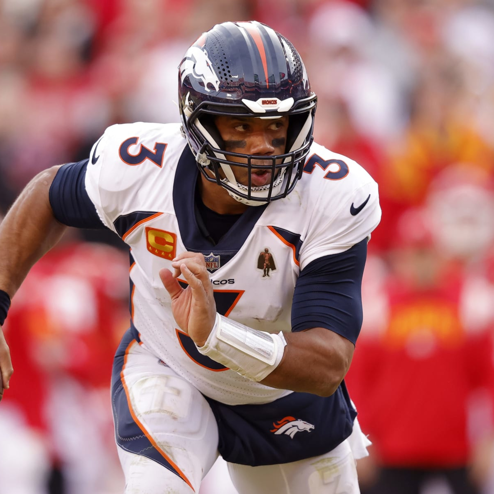 Denver Broncos HC Sean Payton Puts QB Russell Wilson & DC Vance