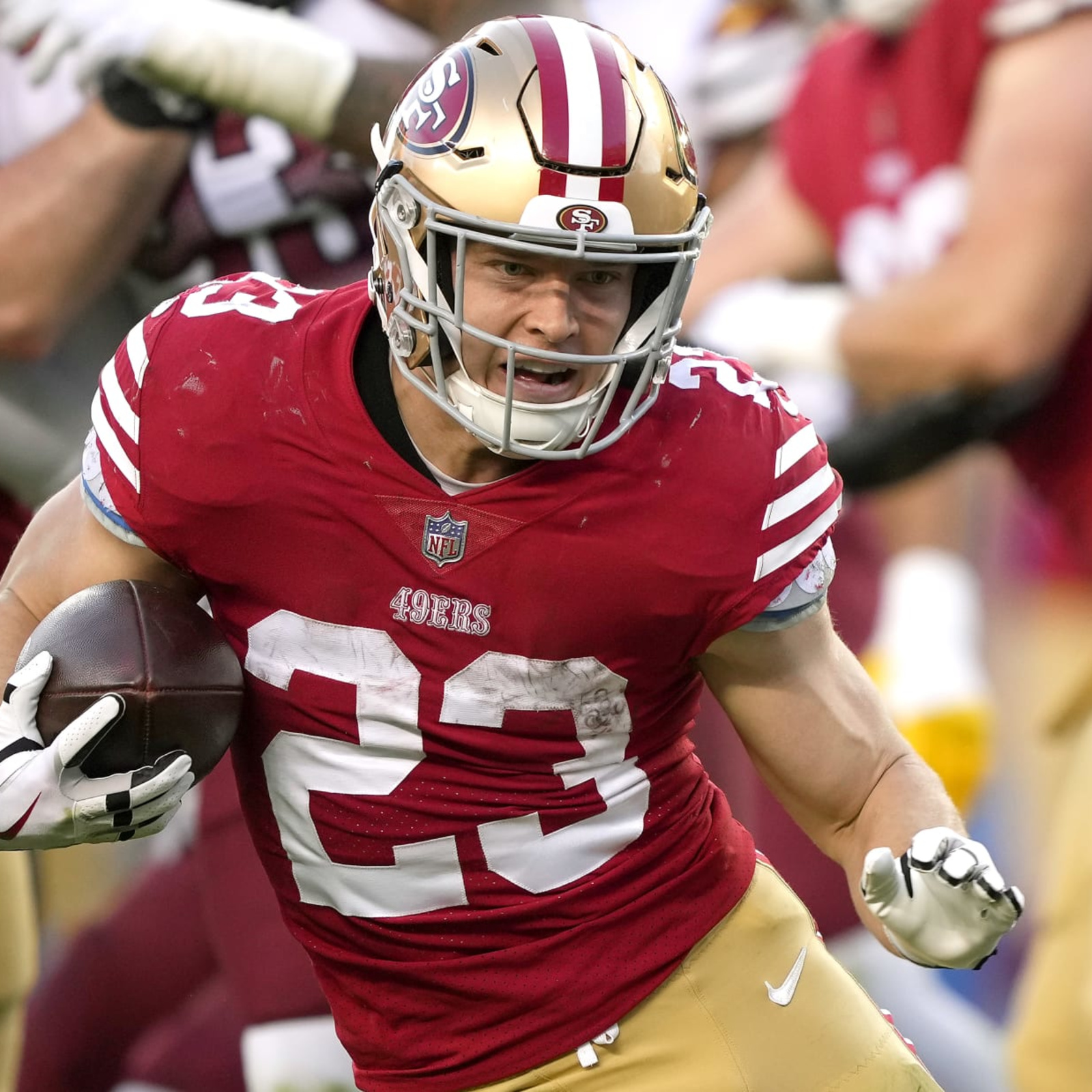 49ers running backs Christian McCaffrey (calf contusion), Elijah Mitchell  (groin) day-to-day with injuries 