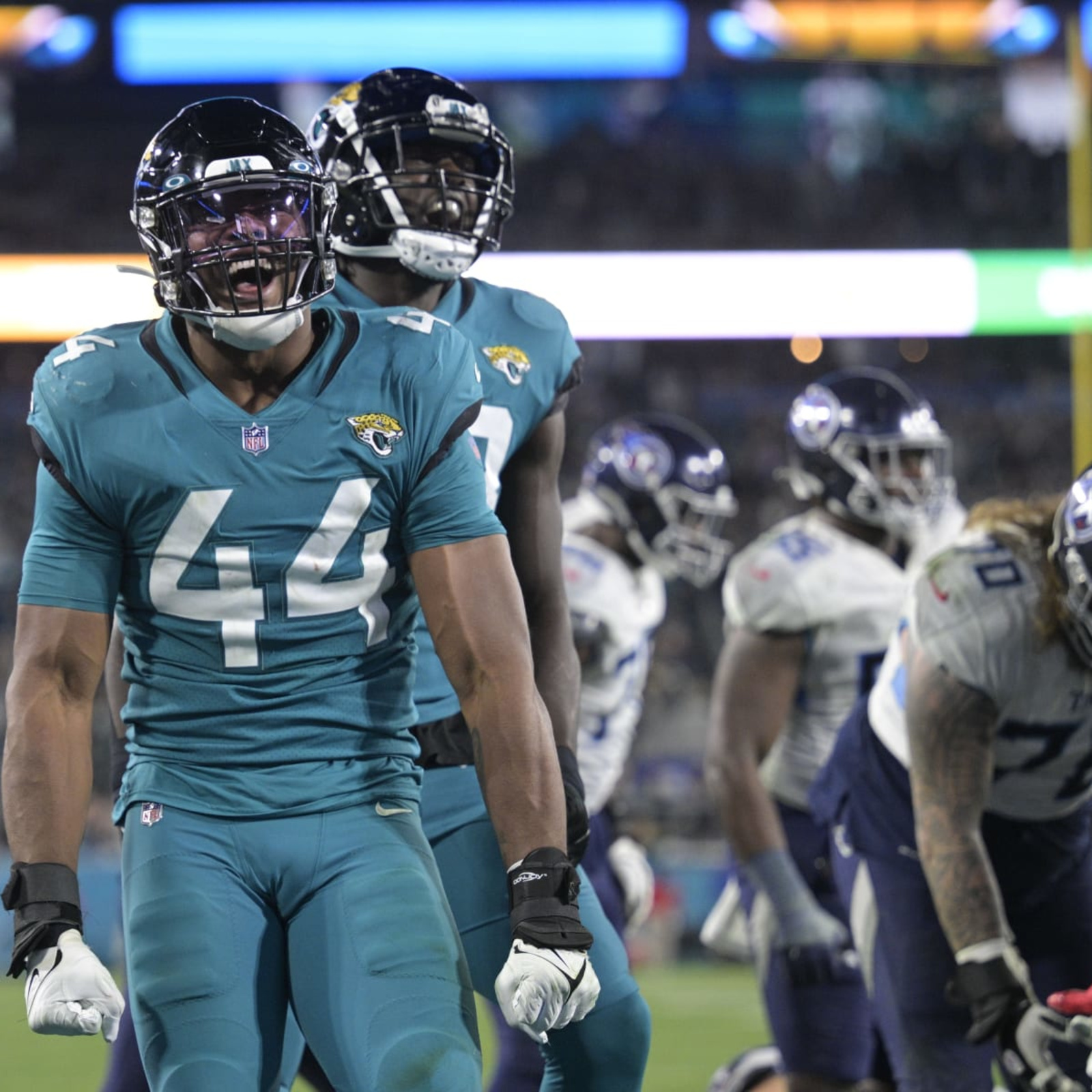 Jaguars clinch division title after Titans crumble, defense bails out  Lawrence