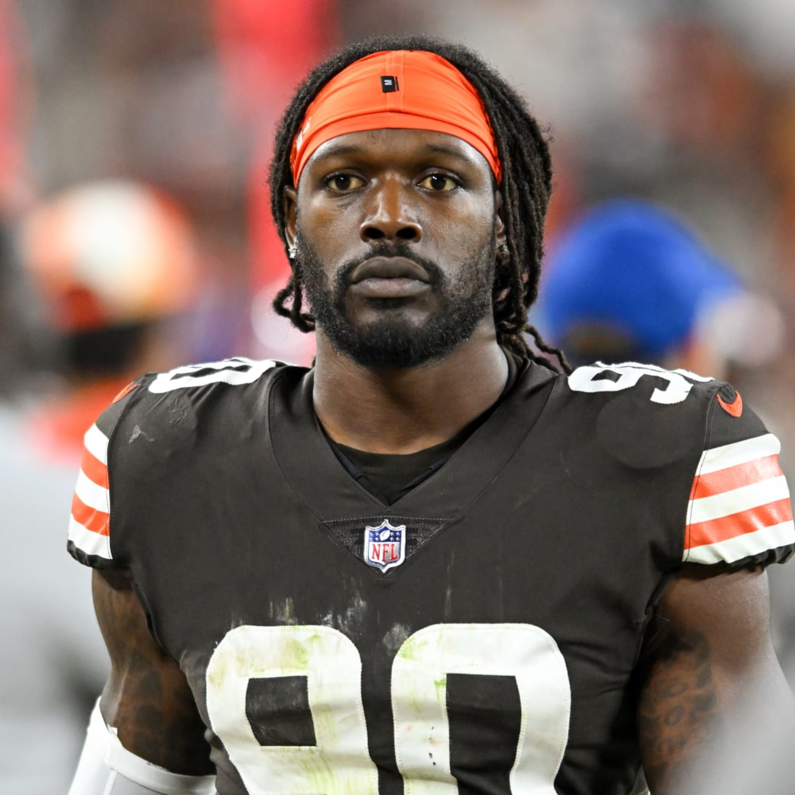 NFL news 2023: Cleveland star Clowney apologises to teammate for Browns  favoritism comments