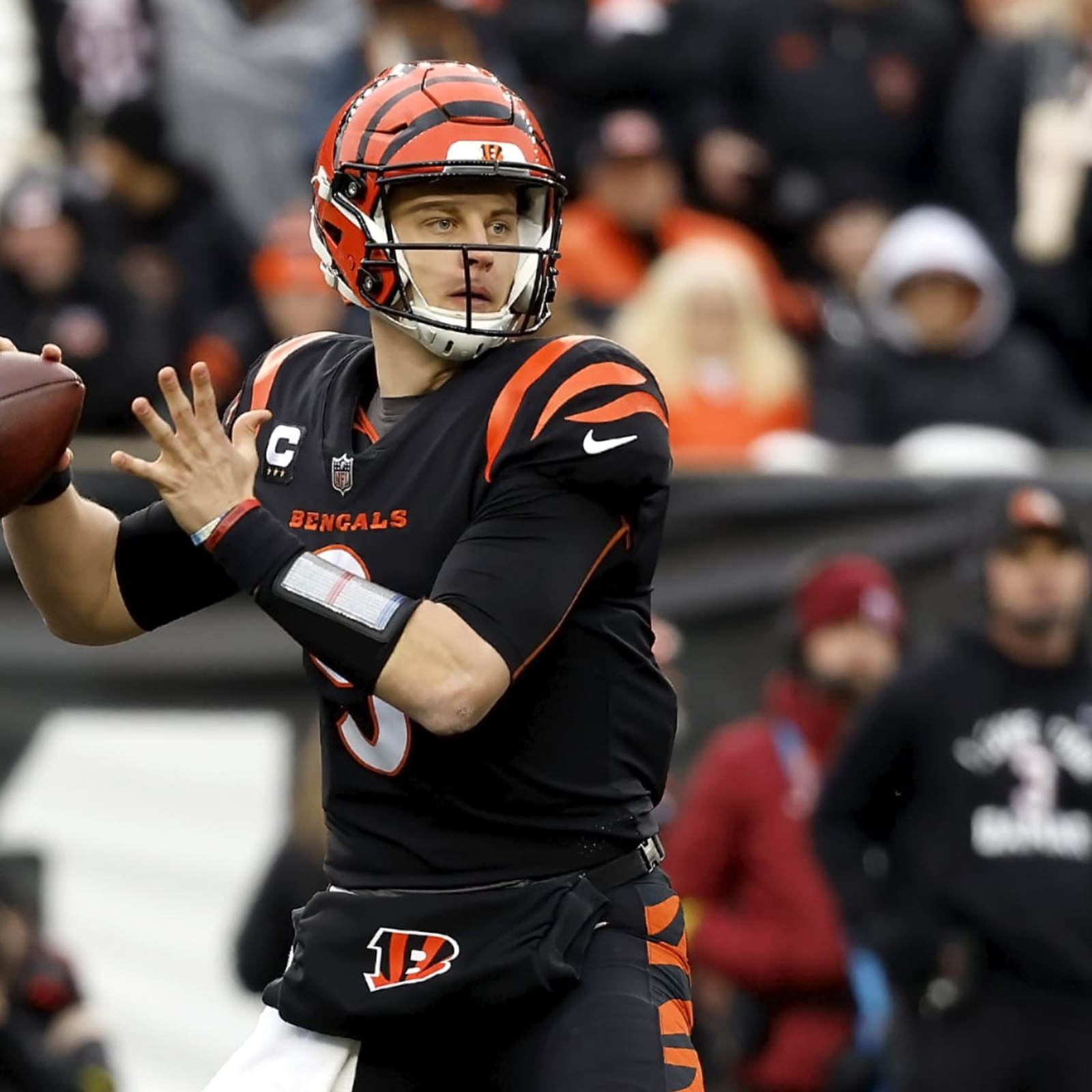 Joe Burrow and the Bengals put the Ravens in the rearview mirror