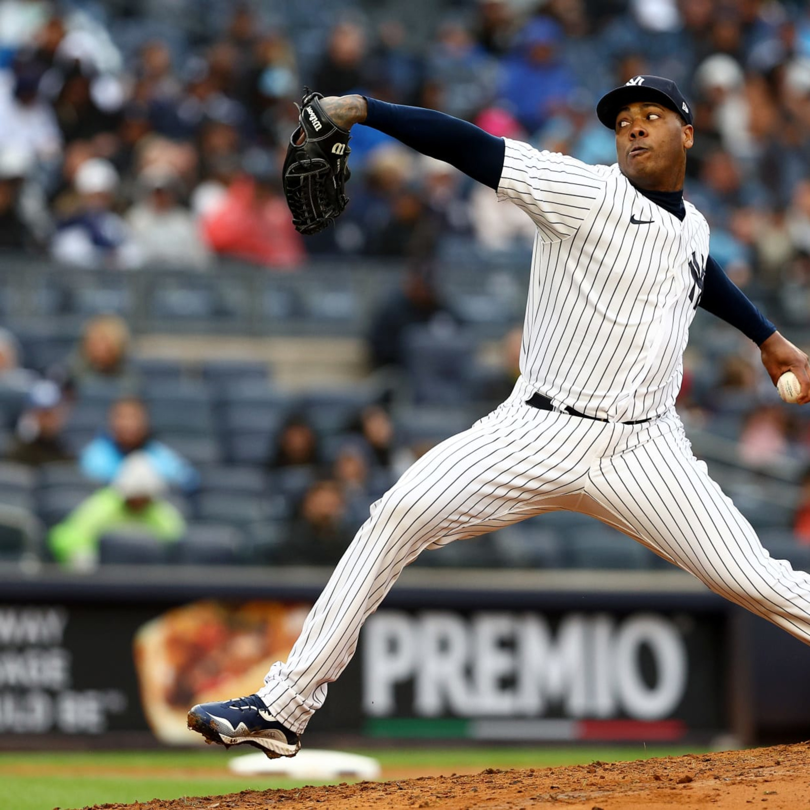 Aroldis Chapman linked to Padres, Marlins in free agency