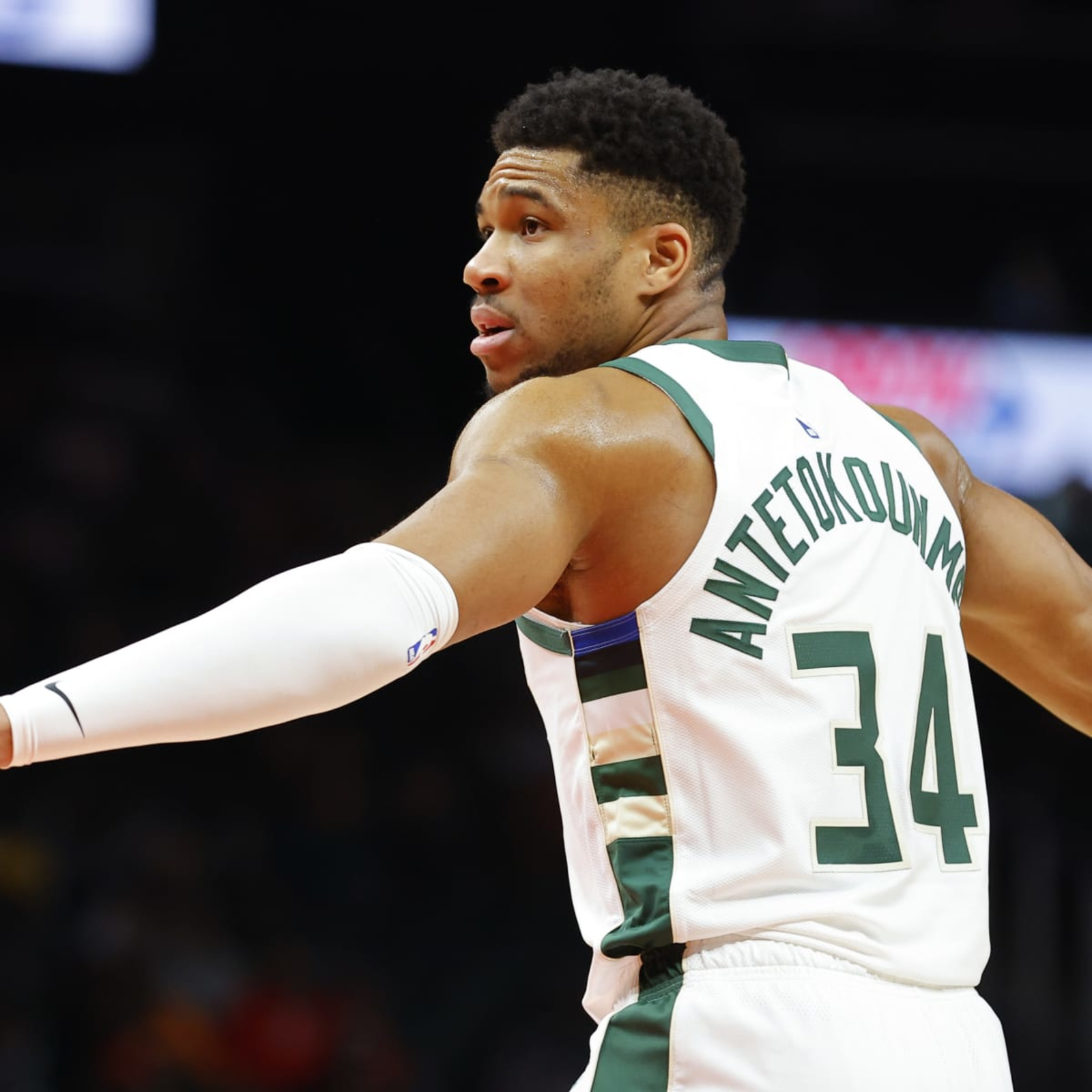 What's special about Giannis Antetokounmpo's jersey number 34? - Hindustan  Times
