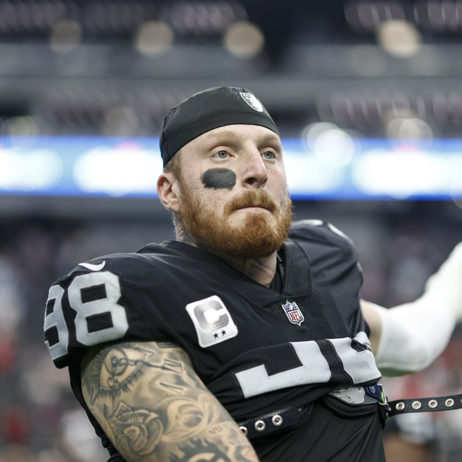 Raiders' Maxx Crosby feels fans' pains for team's collapses