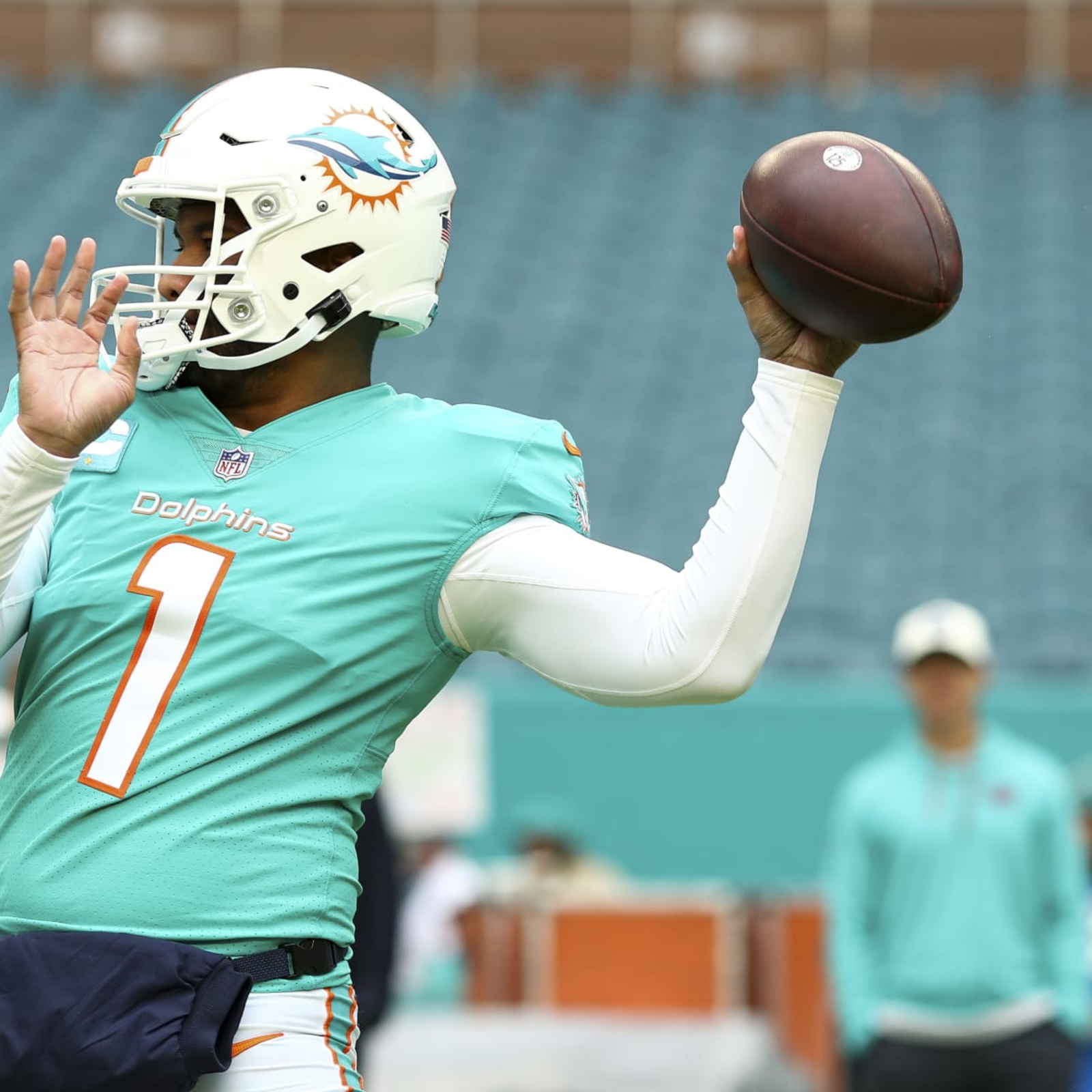 Dolphins' Tua talks training, helmet to reduce concussions