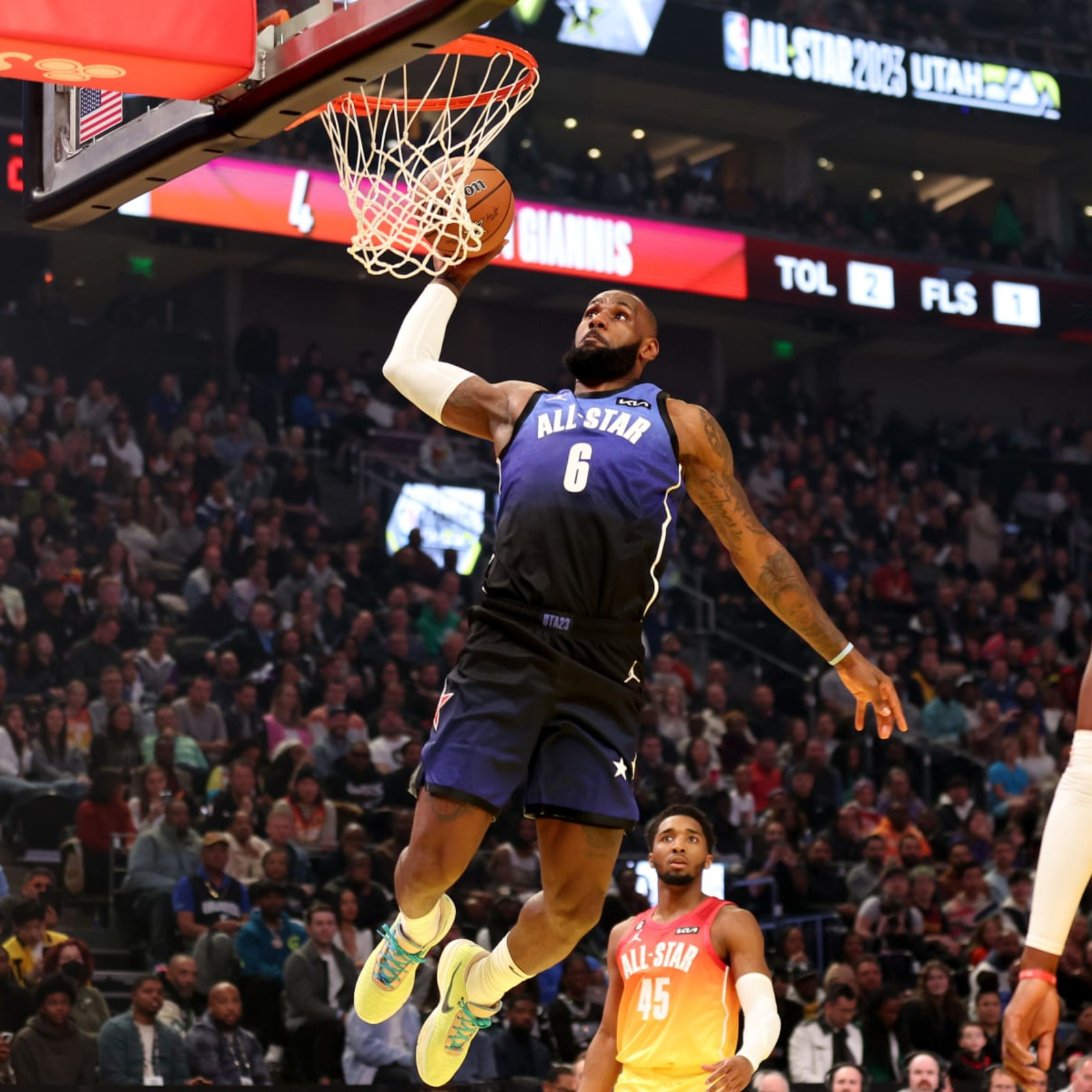 lebron james all star game dunk