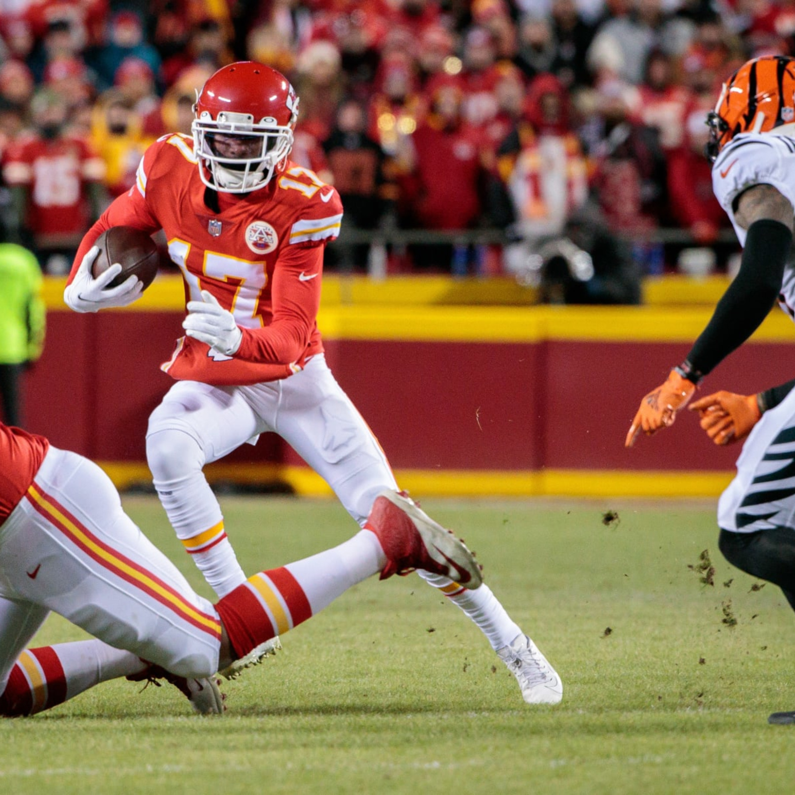 Kansas City Chiefs' Mecole Hardman placed on injured reserve