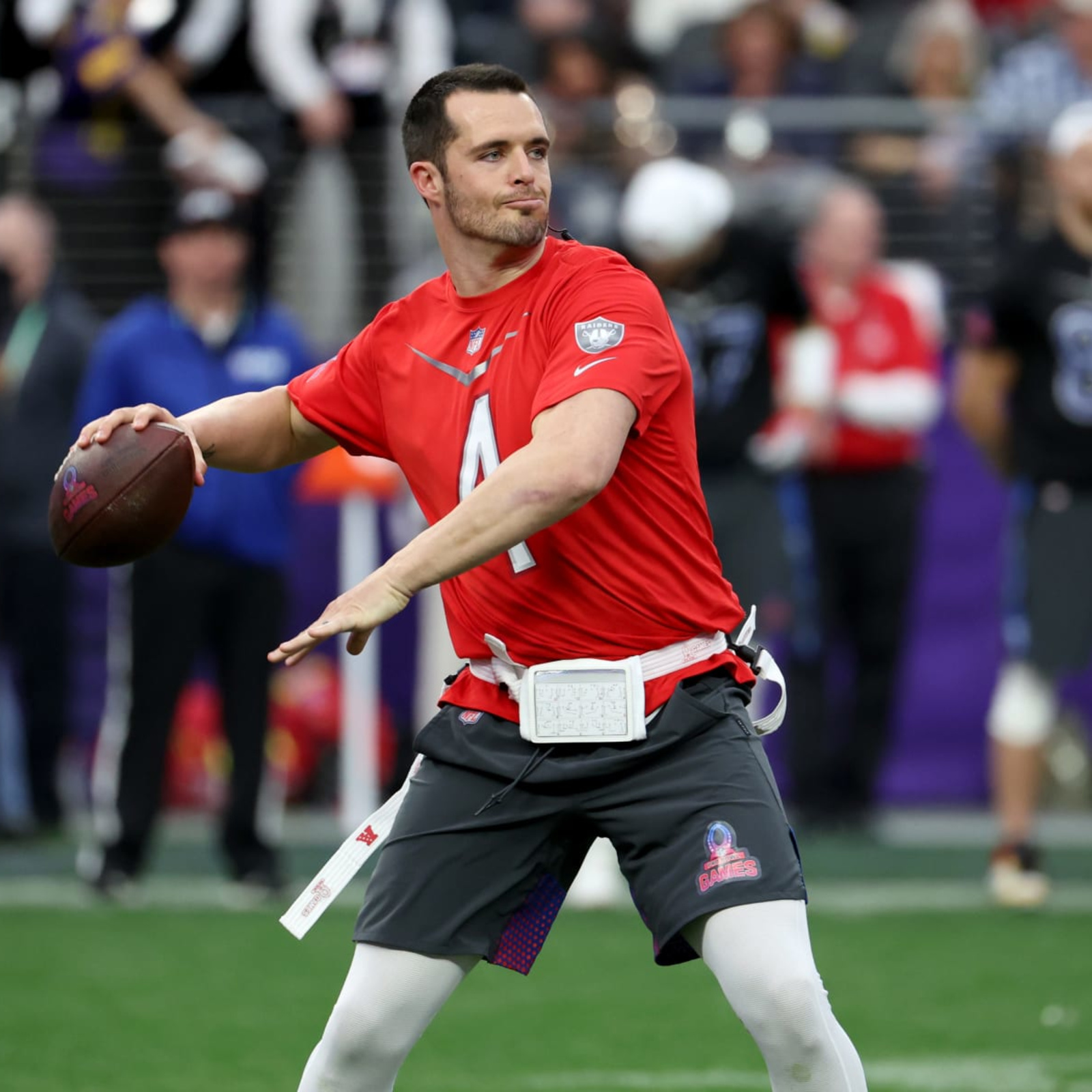 Report: Former Raiders QB Derek Carr visiting with the New York Jets -  Sactown Sports