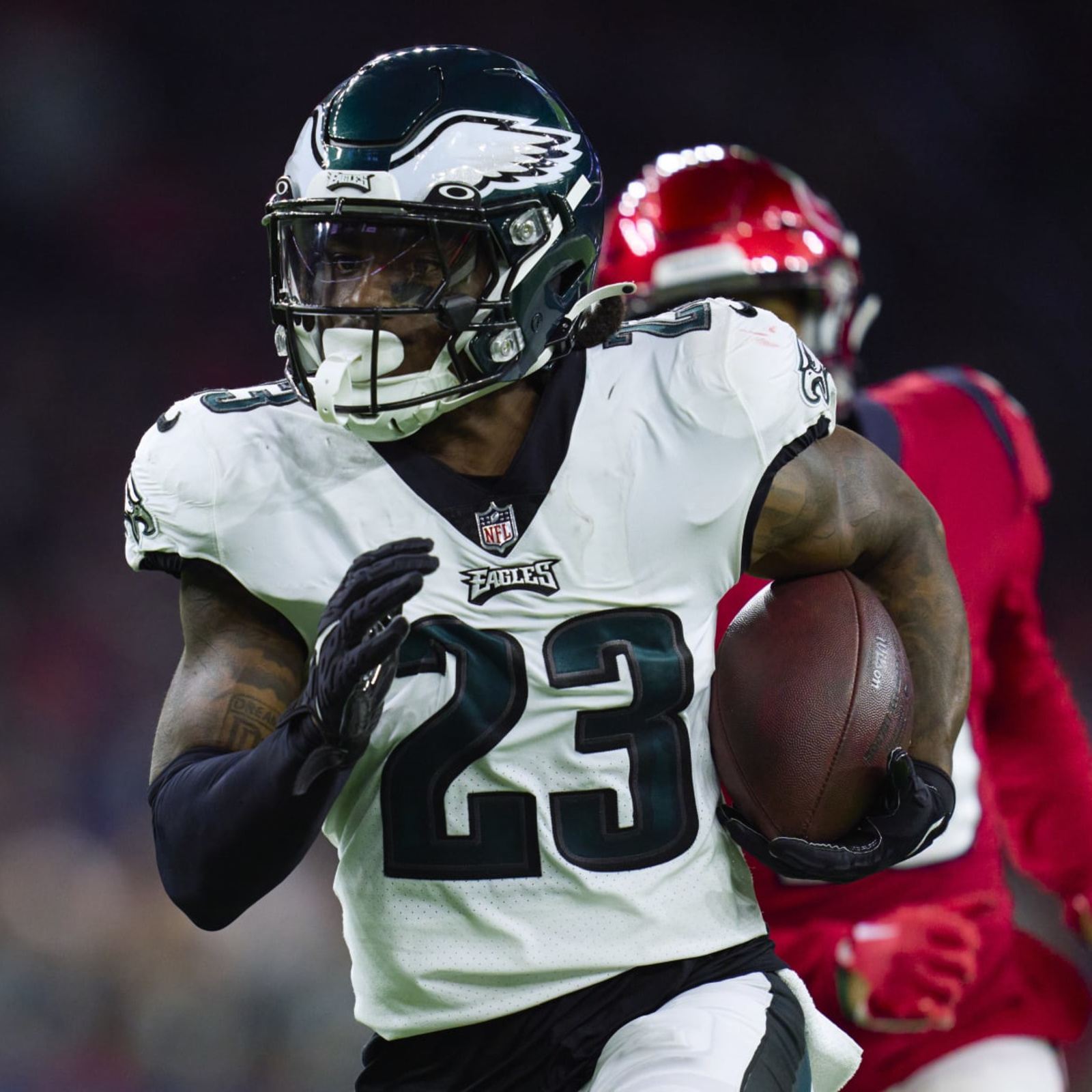 Receivers headline top remaining free agents; Eagles exploring