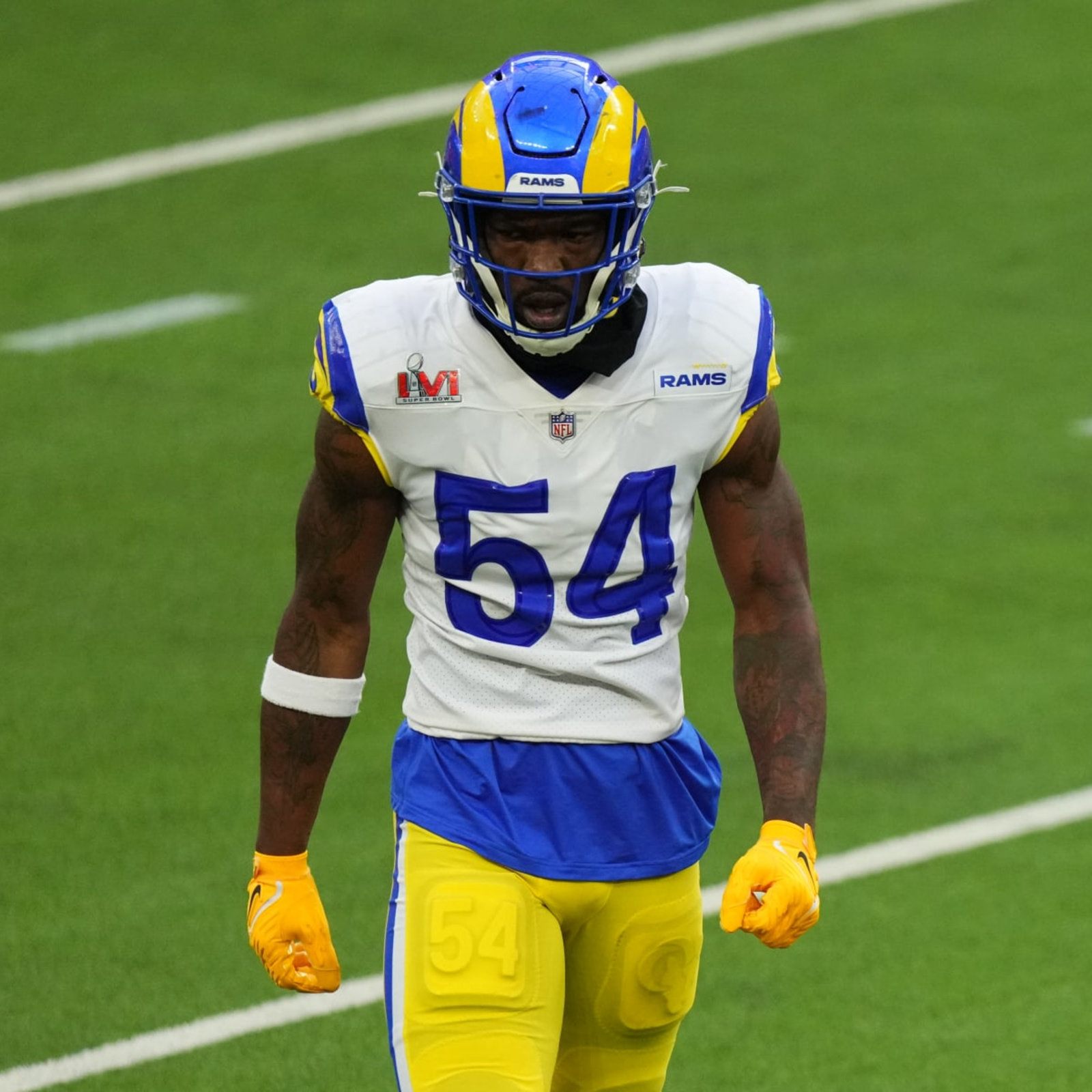 Los Angeles Rams outside linebacker Leonard Floyd (54) runs during an NFL  football game against the San Francisco 49ers Sunday, Jan. 9, 2022, in  Inglewood, Calif. (AP Photo/Kyusung Gong Stock Photo - Alamy