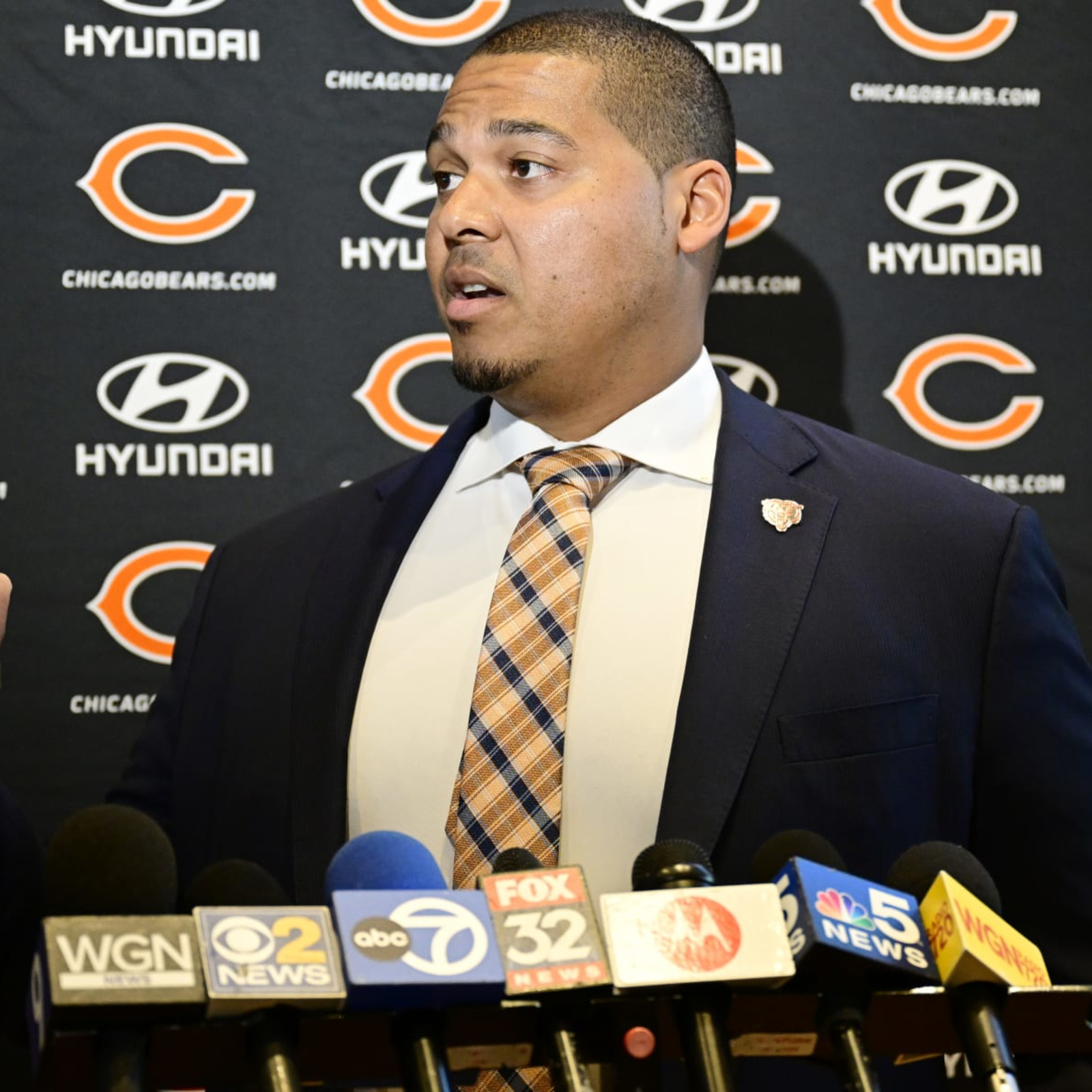 Bears draft picks 2023: Why Chicago is set up for major retool around  Justin Fields after Roquan Smith trade