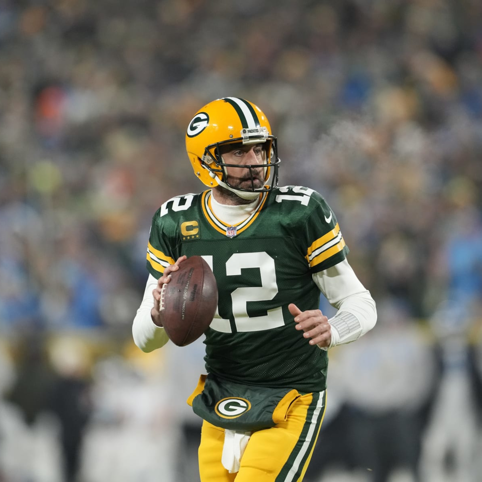 Jets are betting favorites with Aaron Rodgers in town