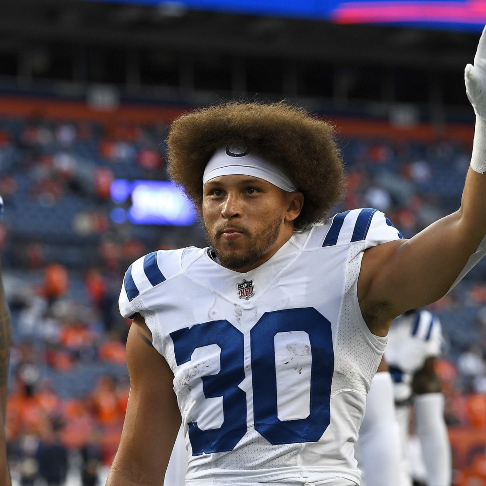 Phillip Lindsay Signs 1-Year Deal With Houston Texans Worth $3.25 Million -  CBS Colorado