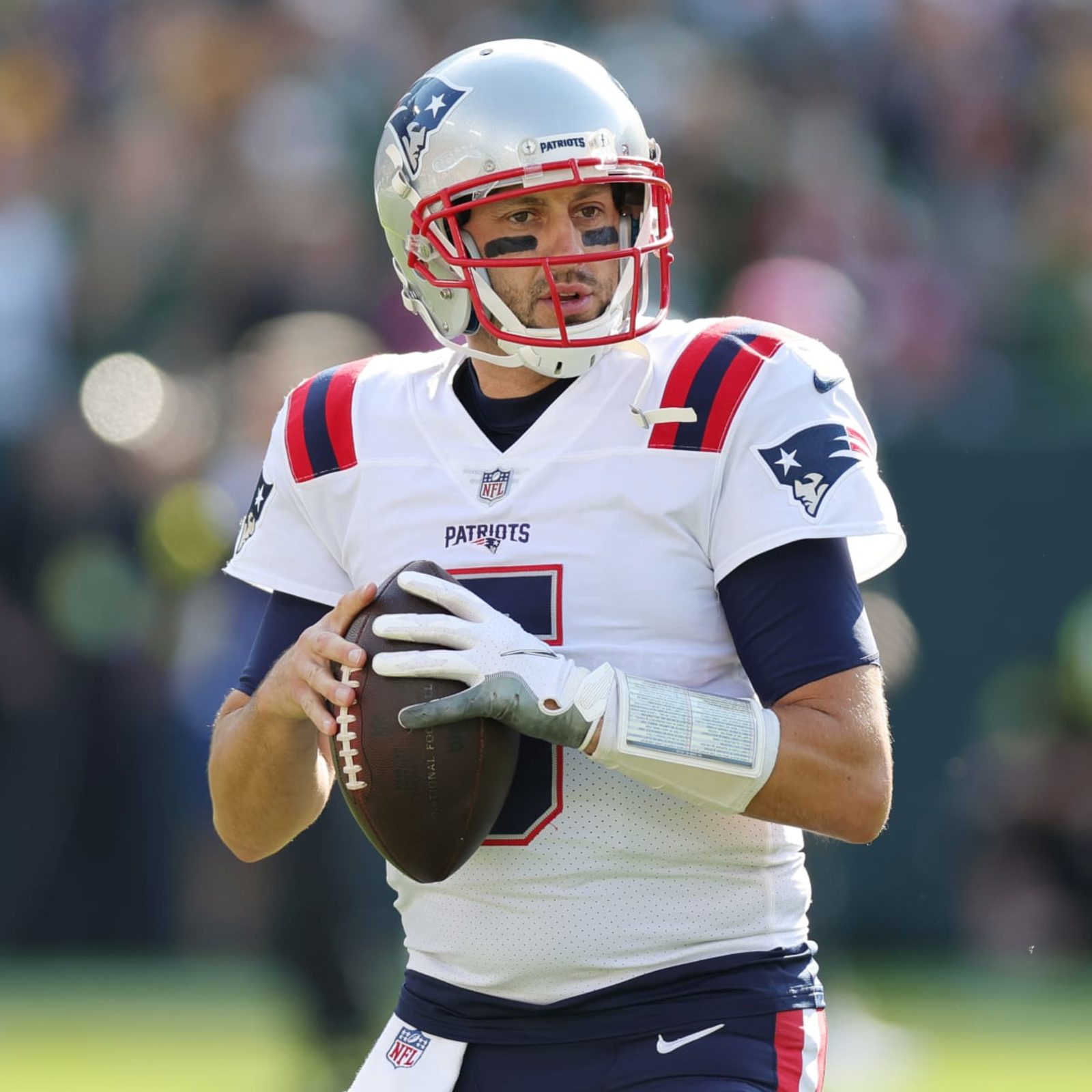 NFL on X: Raiders sign QB Brian Hoyer to two-year deal.   / X