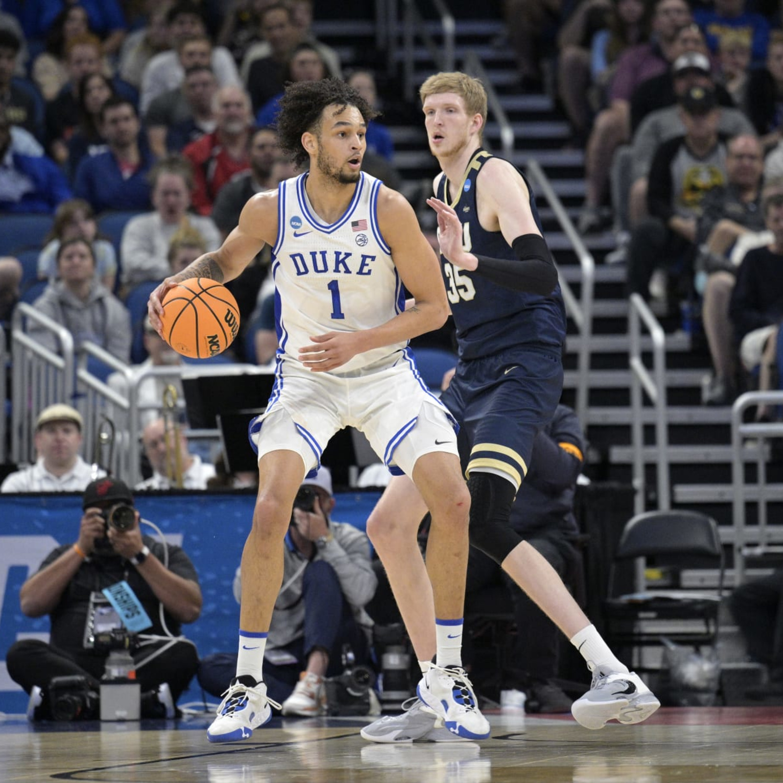 NBA Mock Draft roundup: figuring out if Dereck Lively is worth the