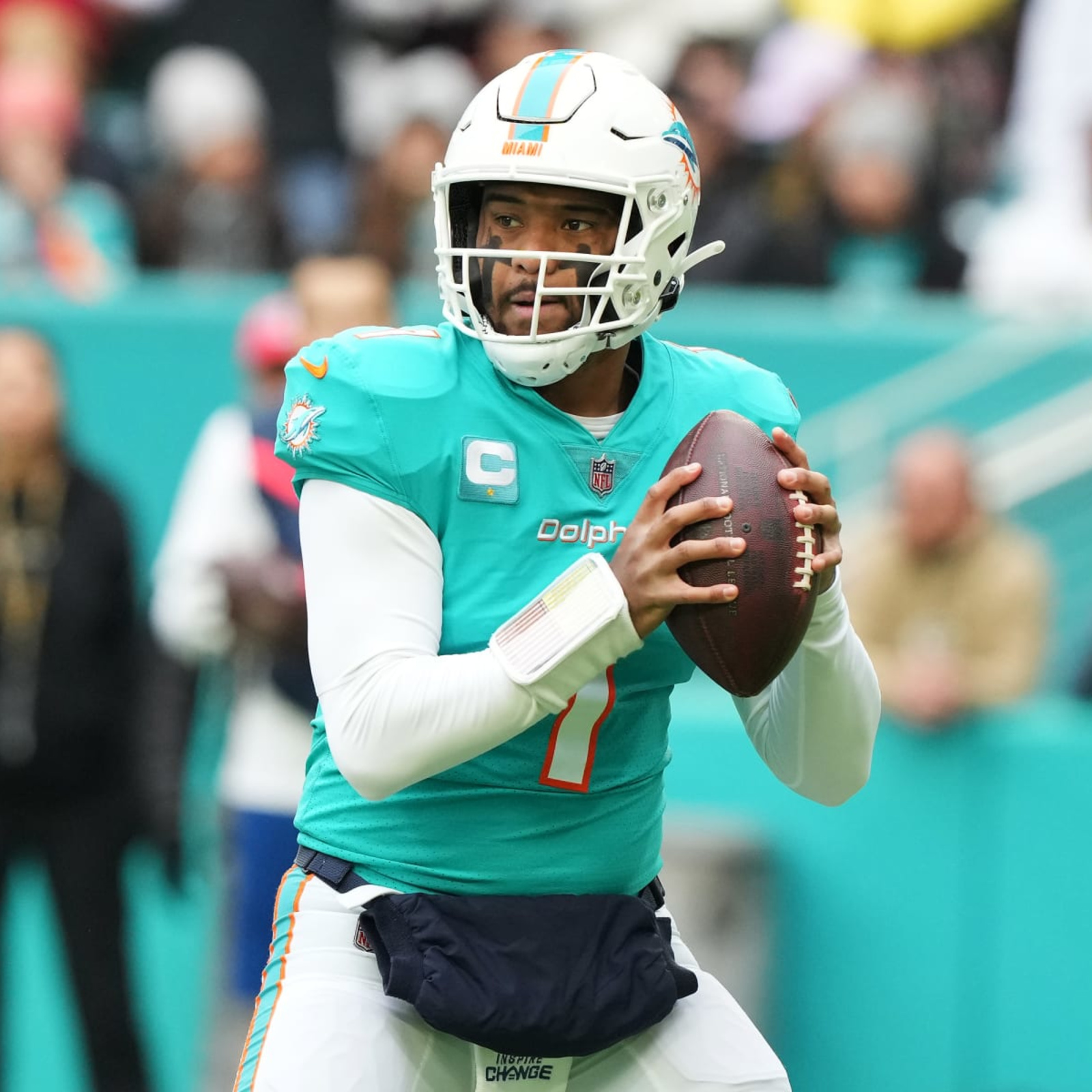 Dolphins extend key player ahead of contract year