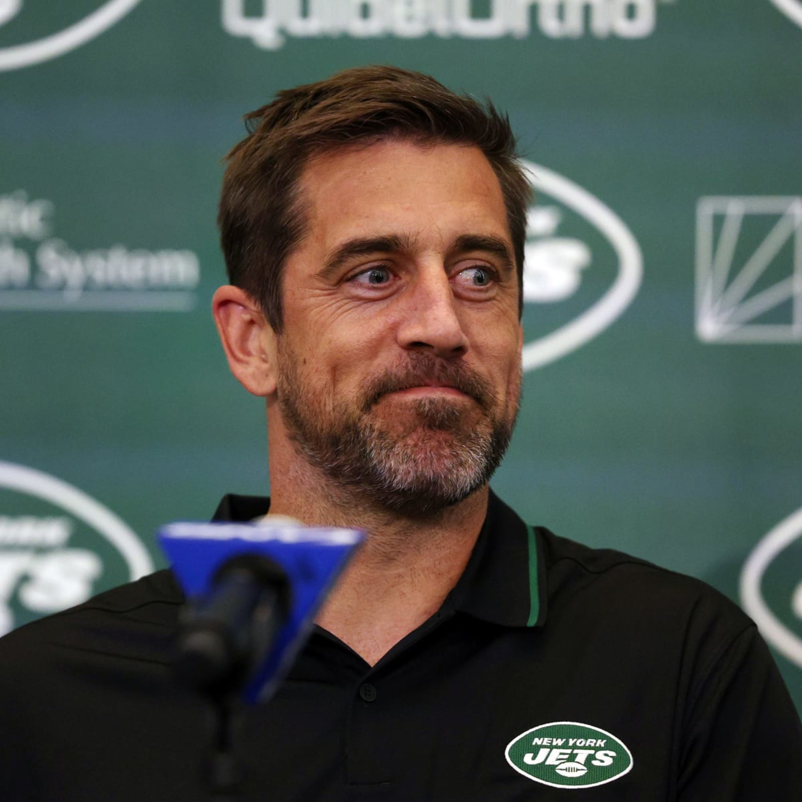 Jets' Aaron Rodgers Says He Isn't 'savior' – But The QB