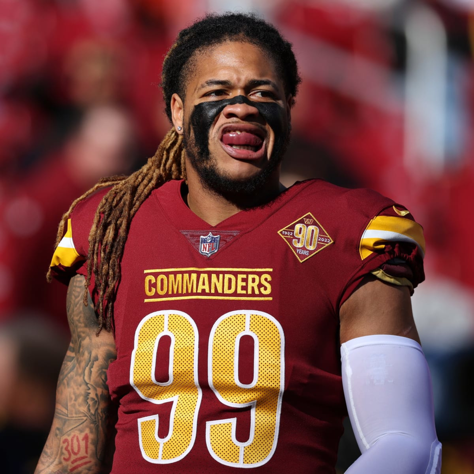 49ers named potential trade destination for Commanders' Chase Young