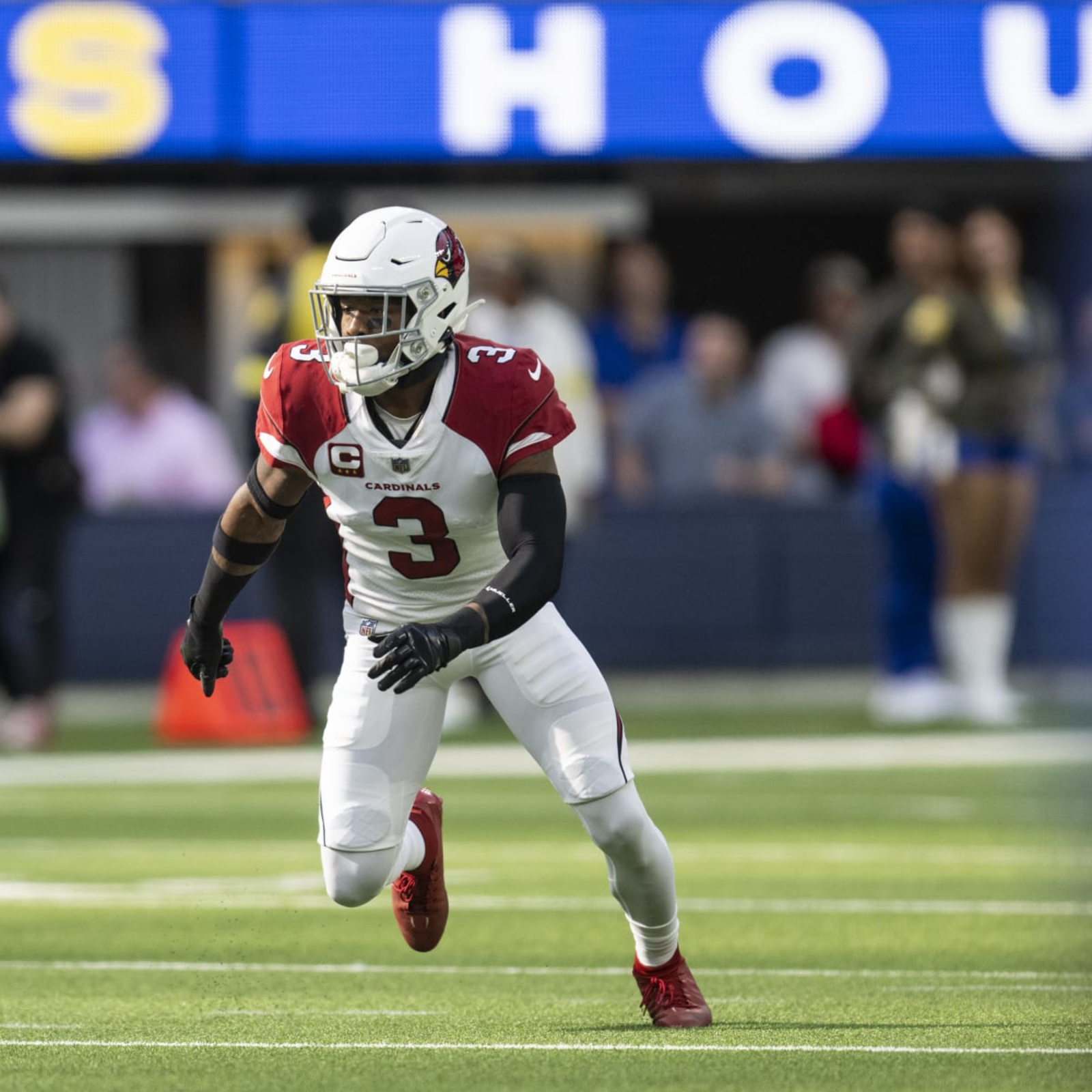 While Revealing DeAndre Hopkin's Trade Timeline, NFL Insider Strictly  Rejects Any Chances for Budda Baker to Get Similar Treatment From the  Cardinals - EssentiallySports