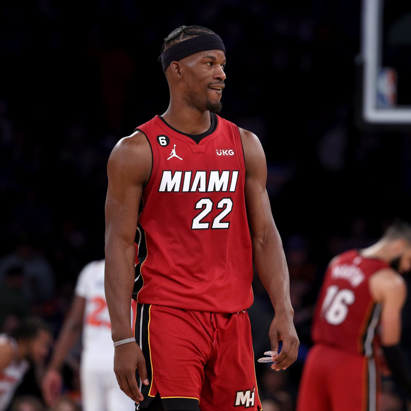 Report: Heat's Jimmy Butler 'Planning to Play' Game 3 vs. Knicks