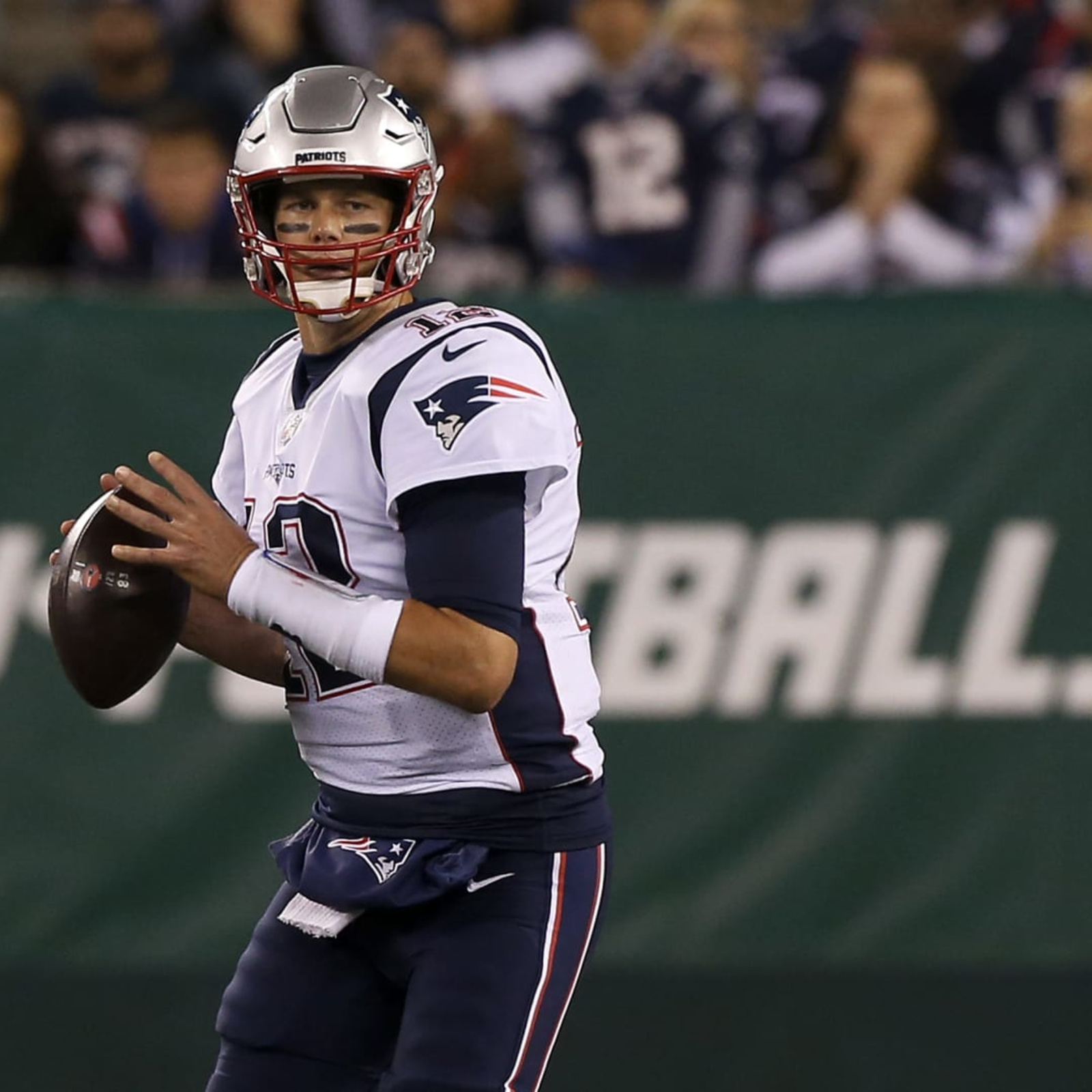 Tom Brady to be honored at Gillette Stadium during Patriots-Eagles