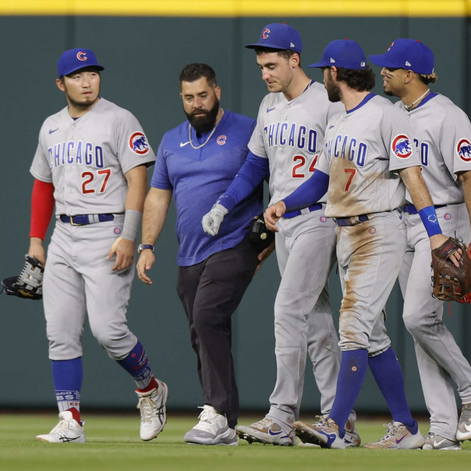 Cubs designate two-time Gold Glove winner for assignment