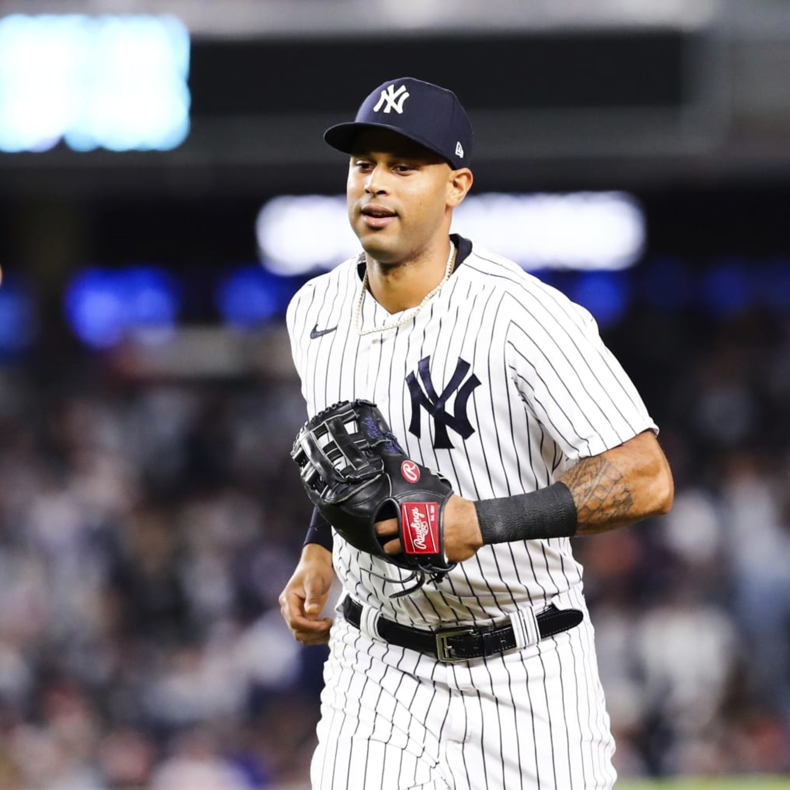 Aaron Hicks designated for assignment by Yankees 