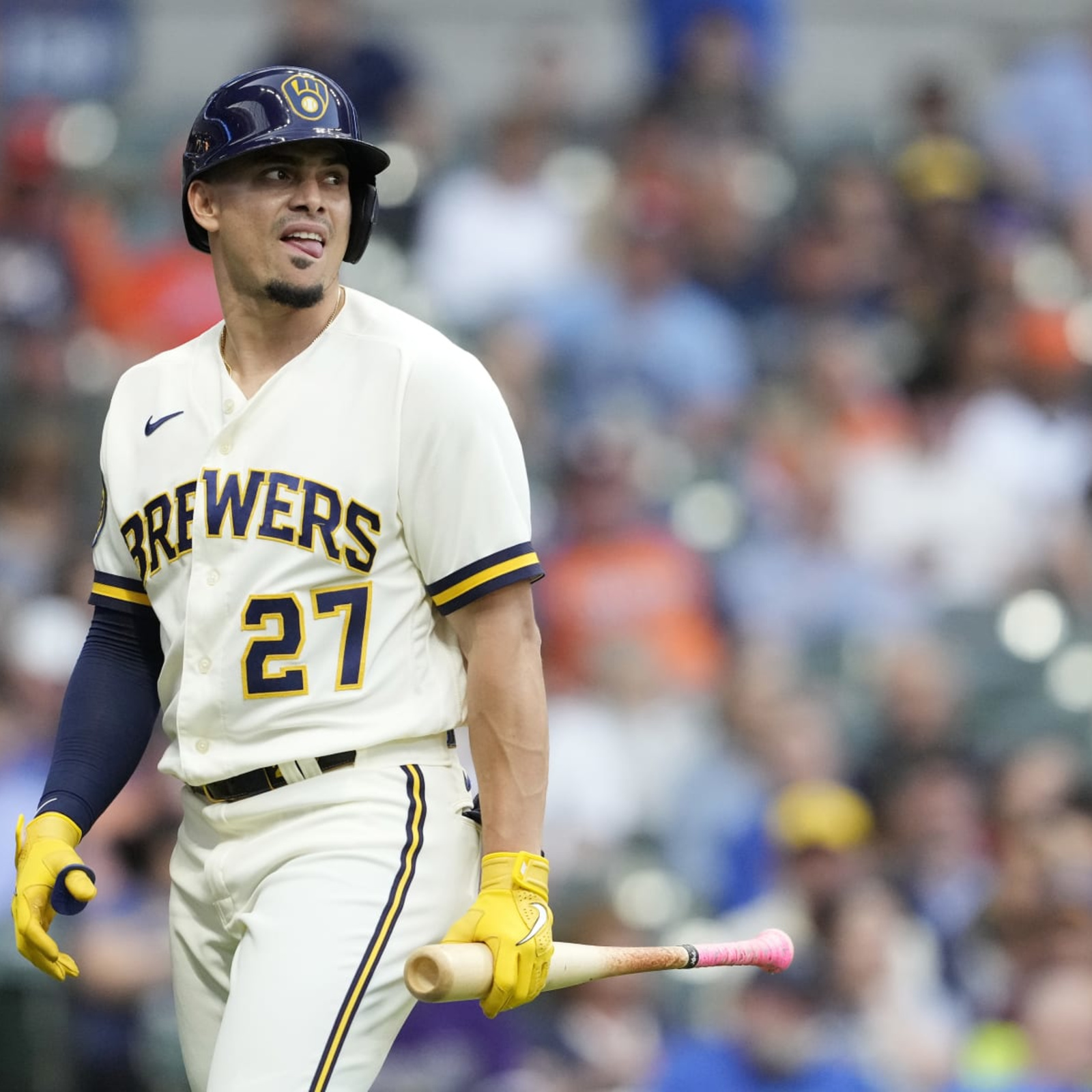 Brewers' Willy Adames Discharged from Hospital After Being Hit By Foul Ball  in Dugout, News, Scores, Highlights, Stats, and Rumors
