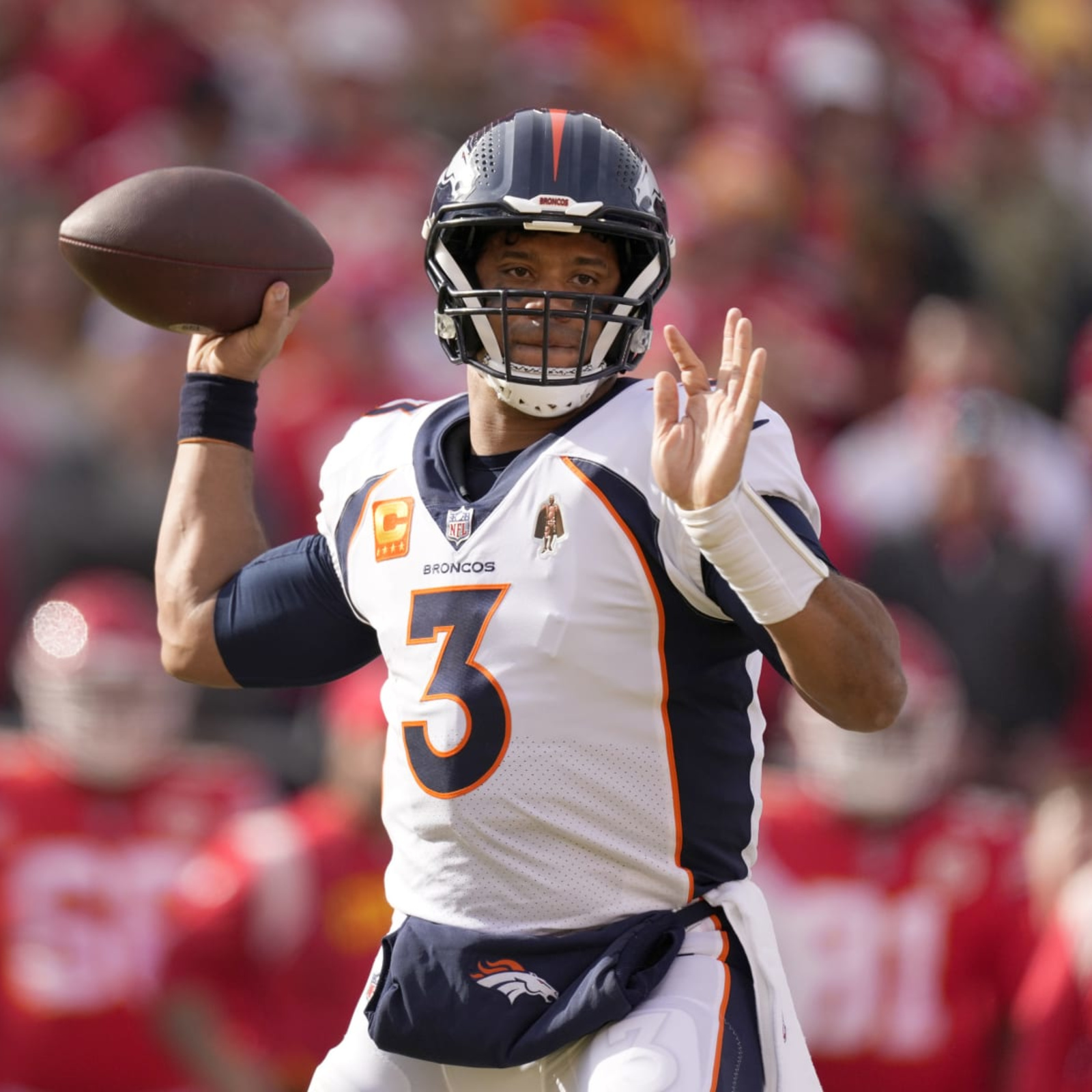 Despite changes, Broncos stuck with same old result in KC Kansas