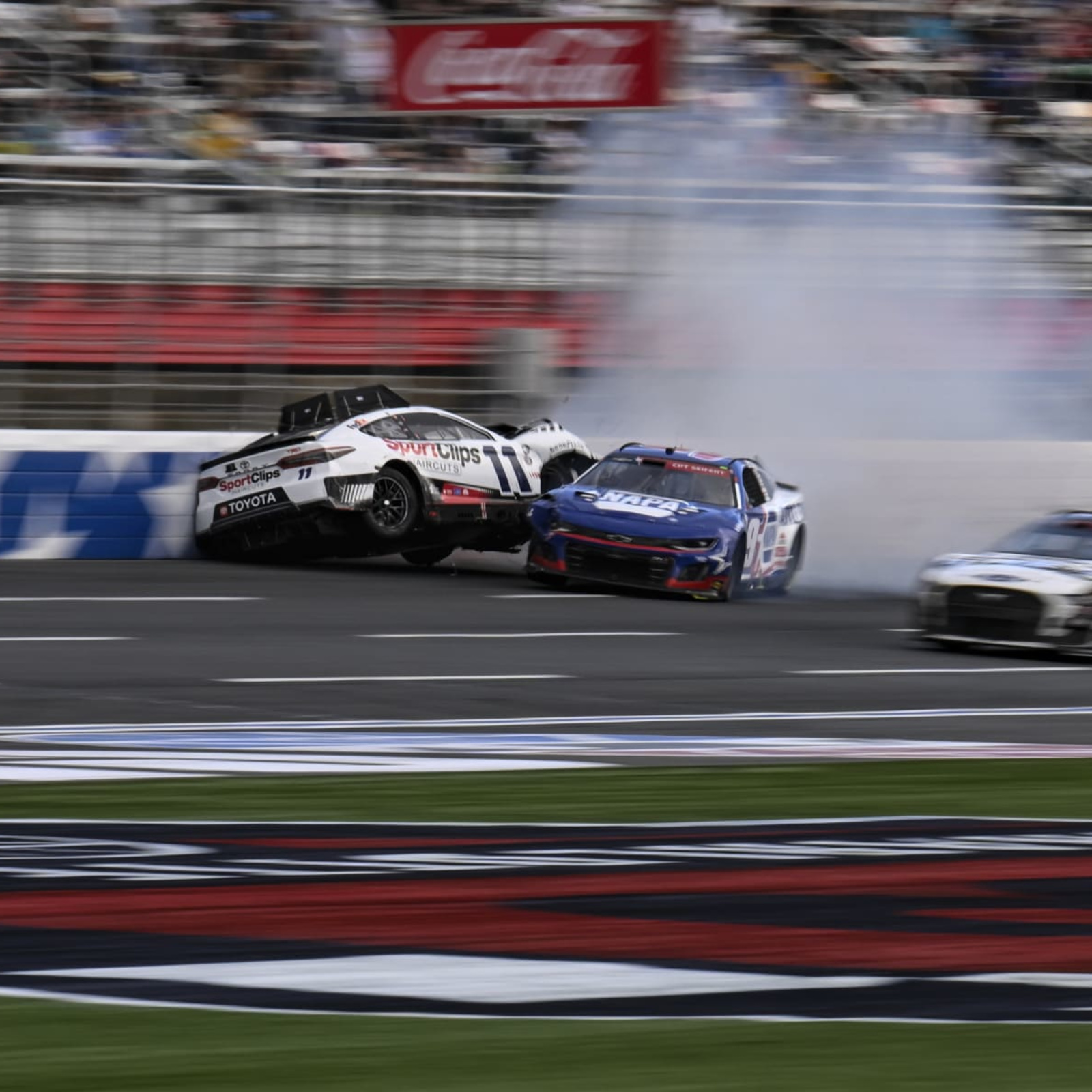 NASCAR Suspends Chase Elliott for 1 Race After Intentional Crash into Denny Hamlin News, Scores, Highlights, Stats, and Rumors Bleacher Report