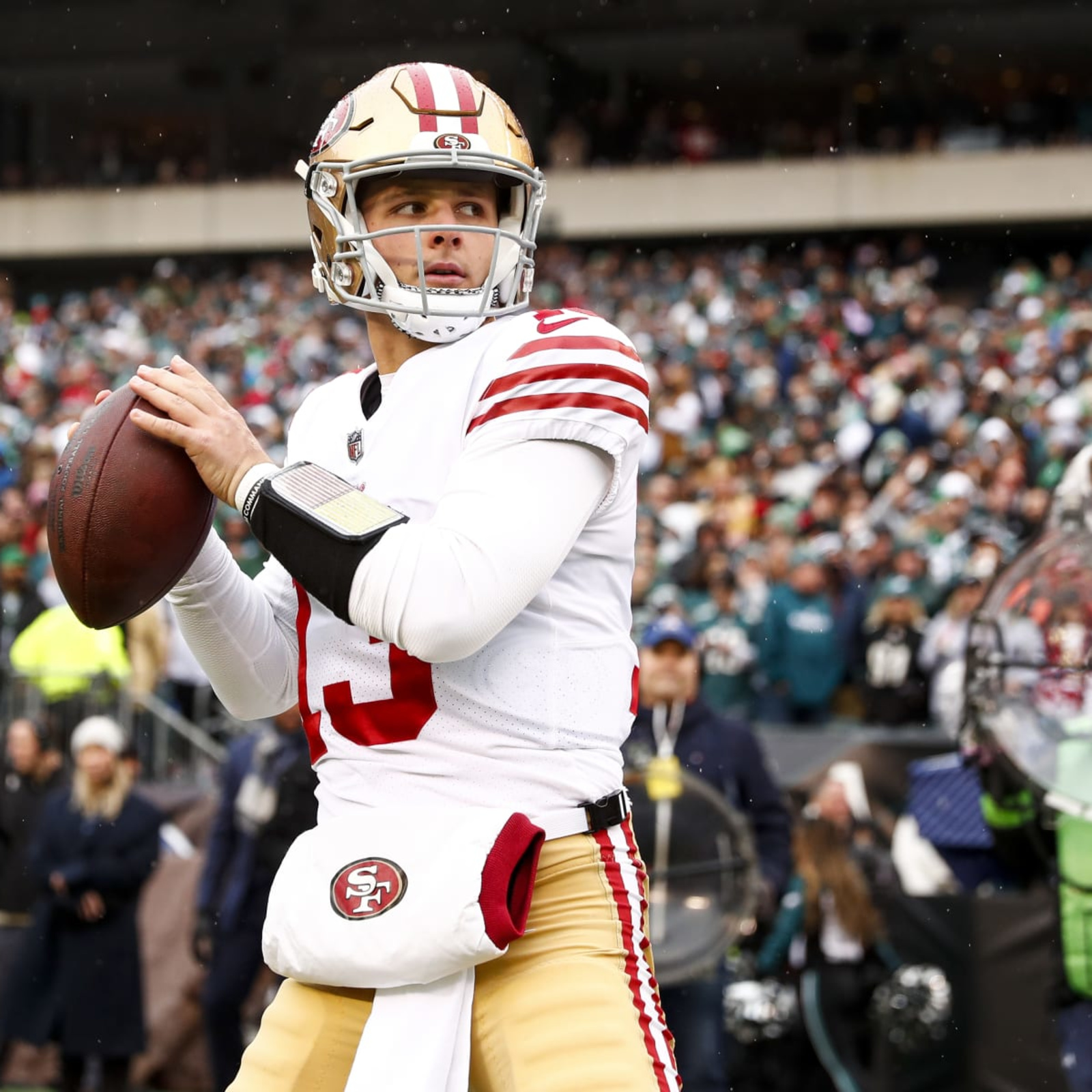 49ers win with Brock Purdy after season-ending Garoppolo injury