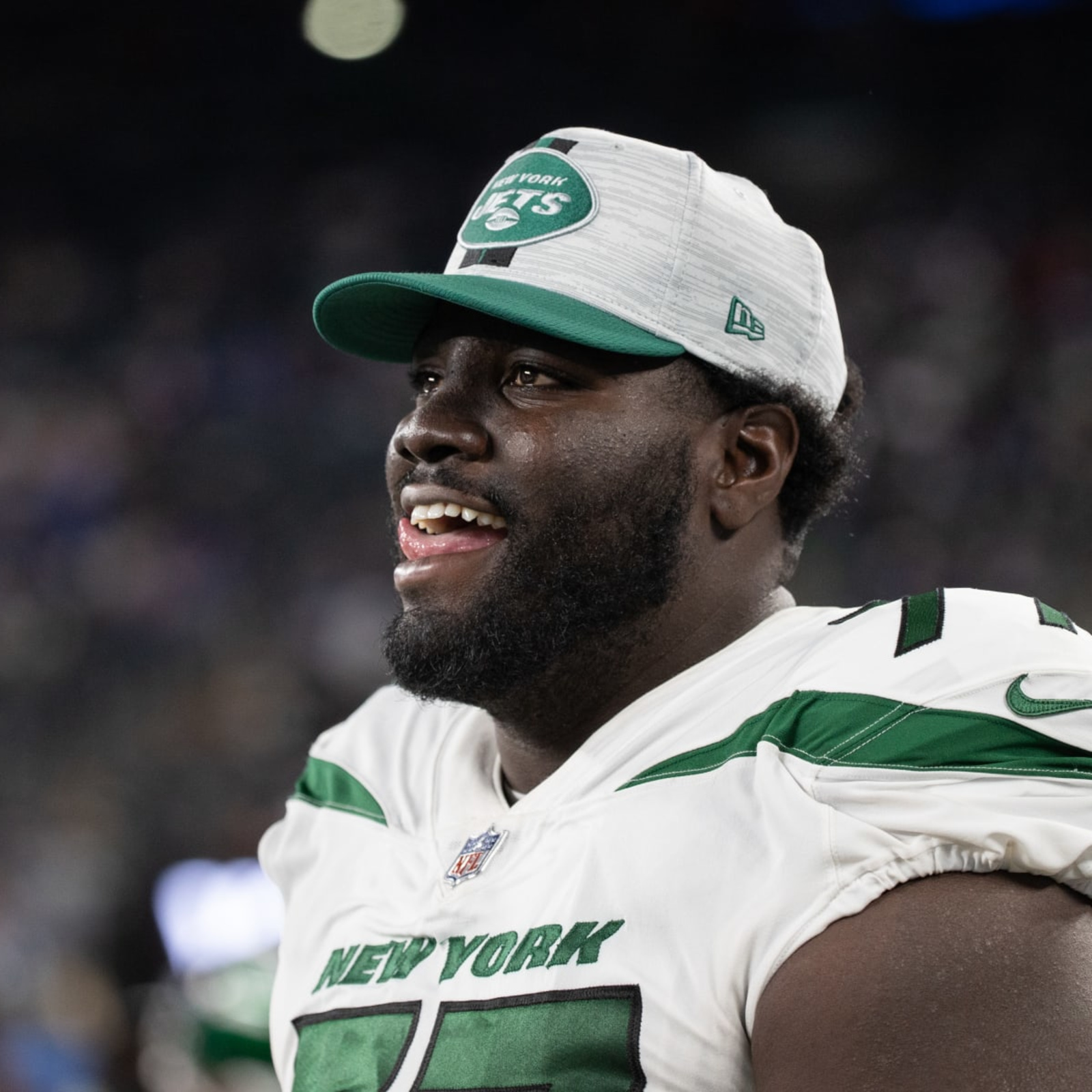 Jets Rumors: Injured Mekhi Becton Ahead of Duane Brown, Expected