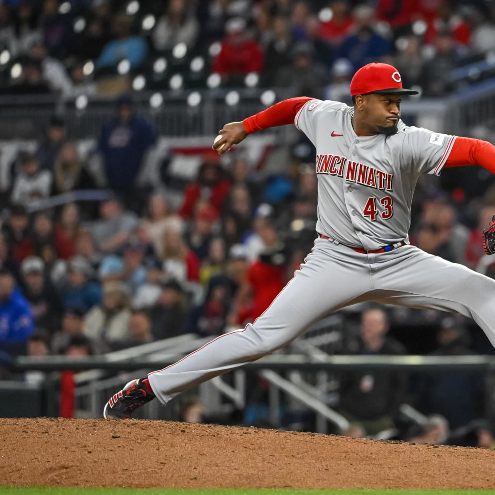 Cincinnati Reds links - Alexis Diaz Mets rumors, positional power