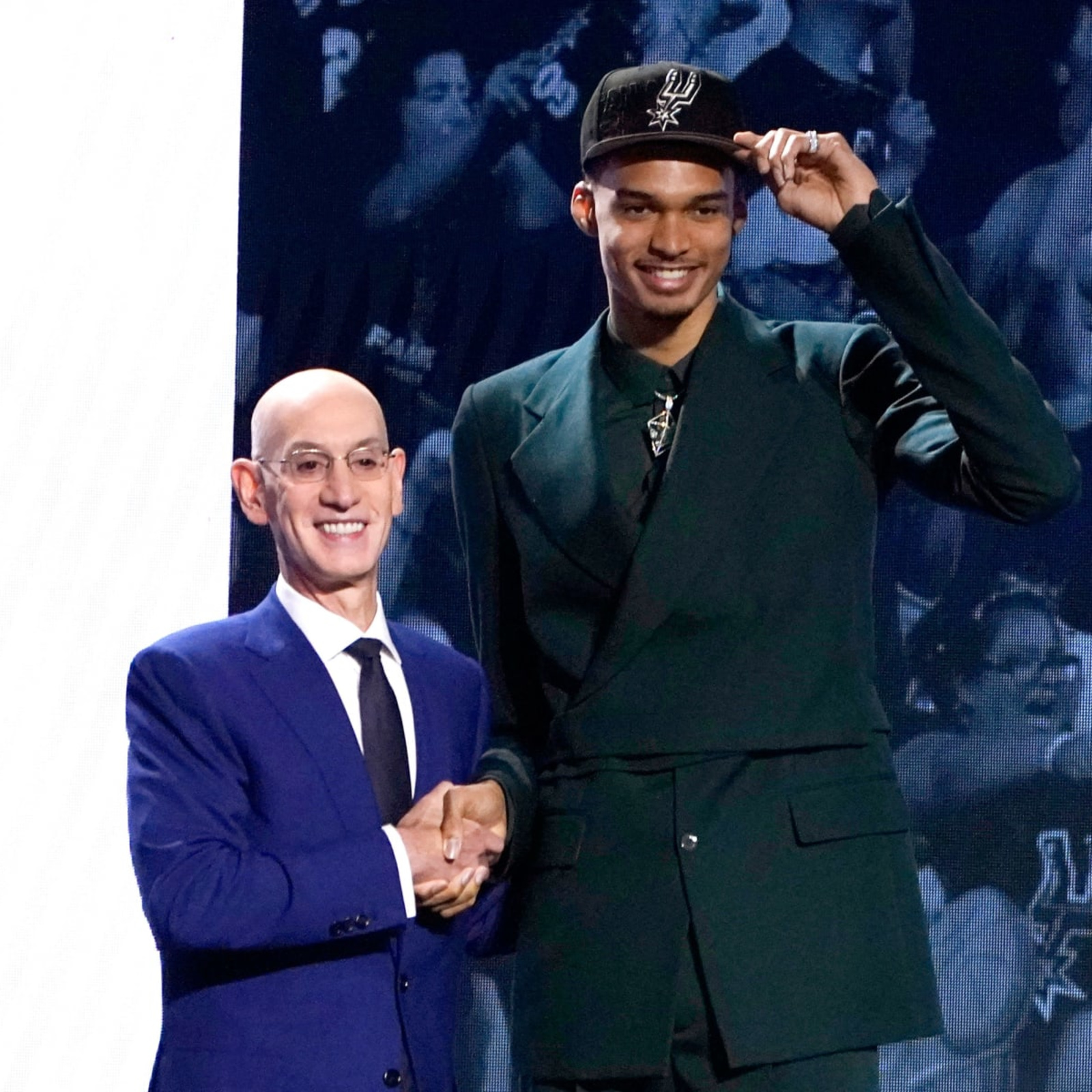 The San Antonio Spurs will pick 1st in the 2023 NBA Draft!!! - Pounding The  Rock