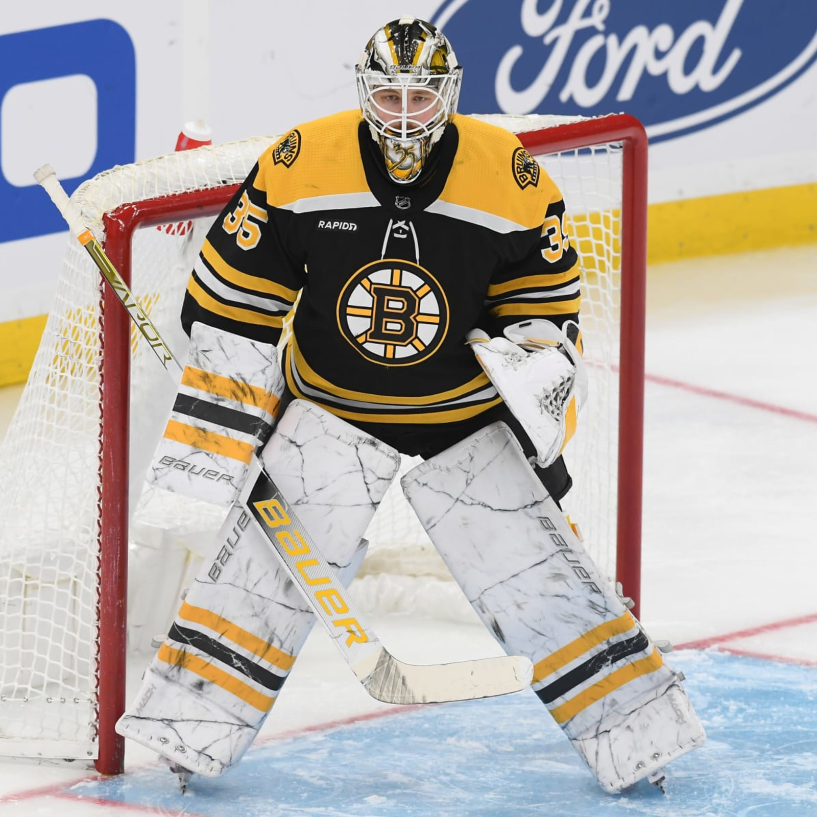 Linus Ullmark Boston Bruins Vezina trophy winner best goaltender