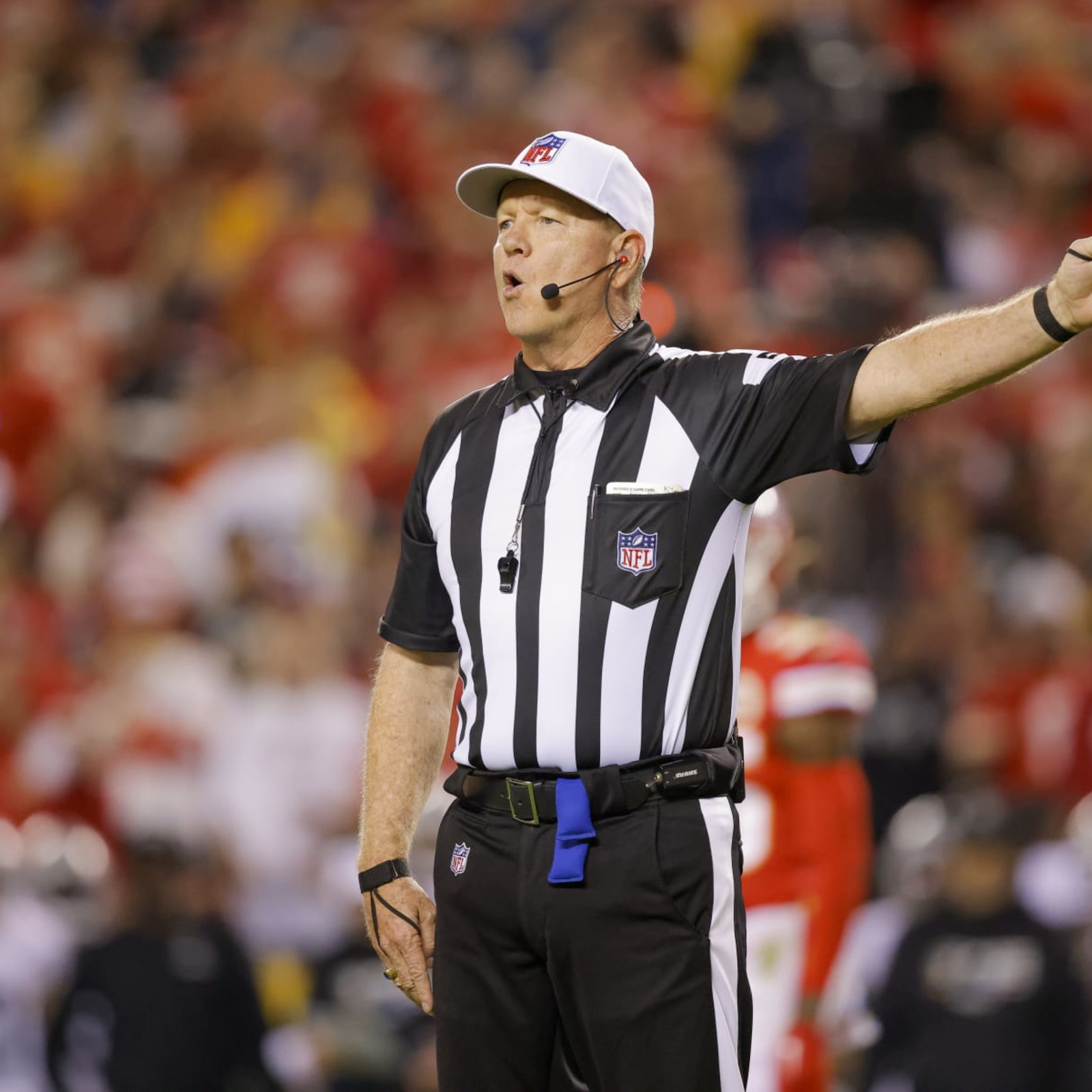 NFL Will Hire Up to 17 Full-Time Officials, Add 8th Referee to