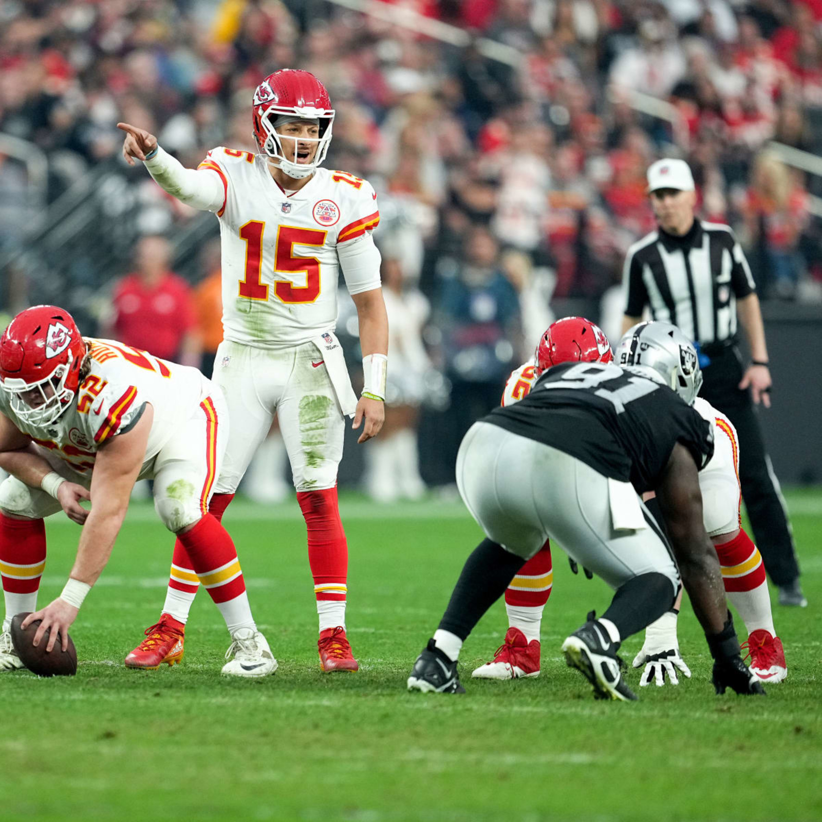 Patrick Mahomes Downplays Super Bowl 55 Officiating After Chiefs' Loss to  Bucs, News, Scores, Highlights, Stats, and Rumors