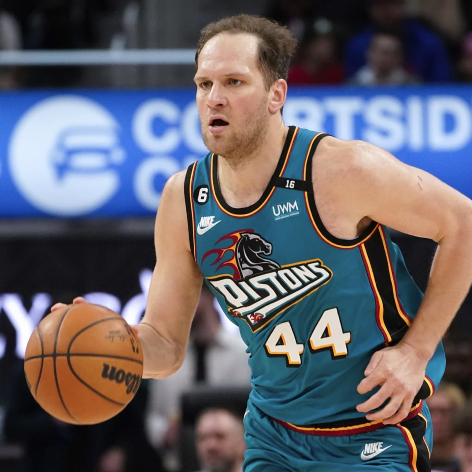 NBA - Bojan Bogdanovic dropped 30 points to lead the Detroit