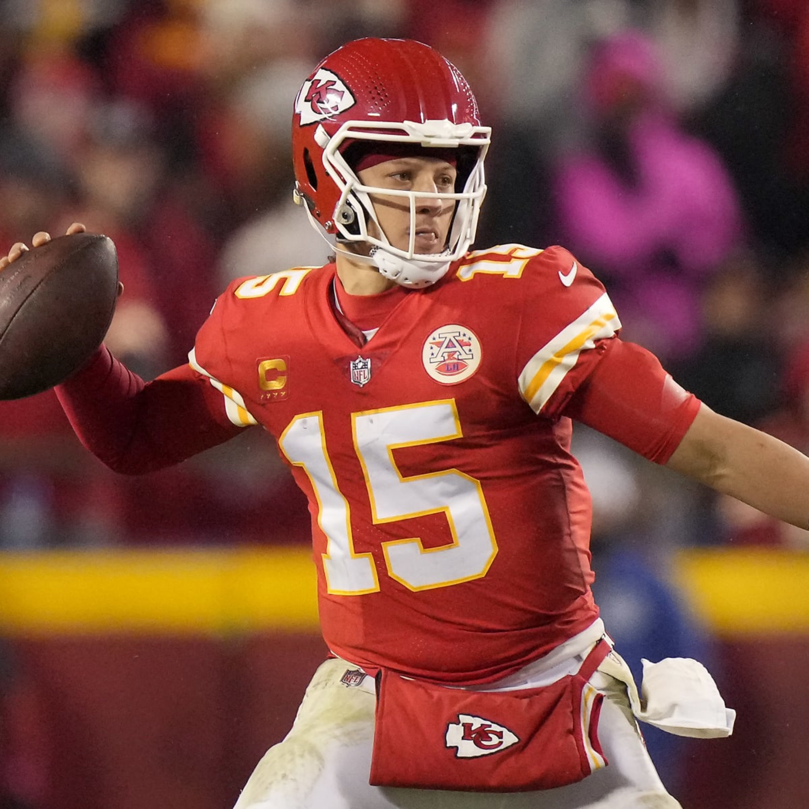 Super Bowl LIV: Watching Chiefs, Patrick Mahomes while pondering