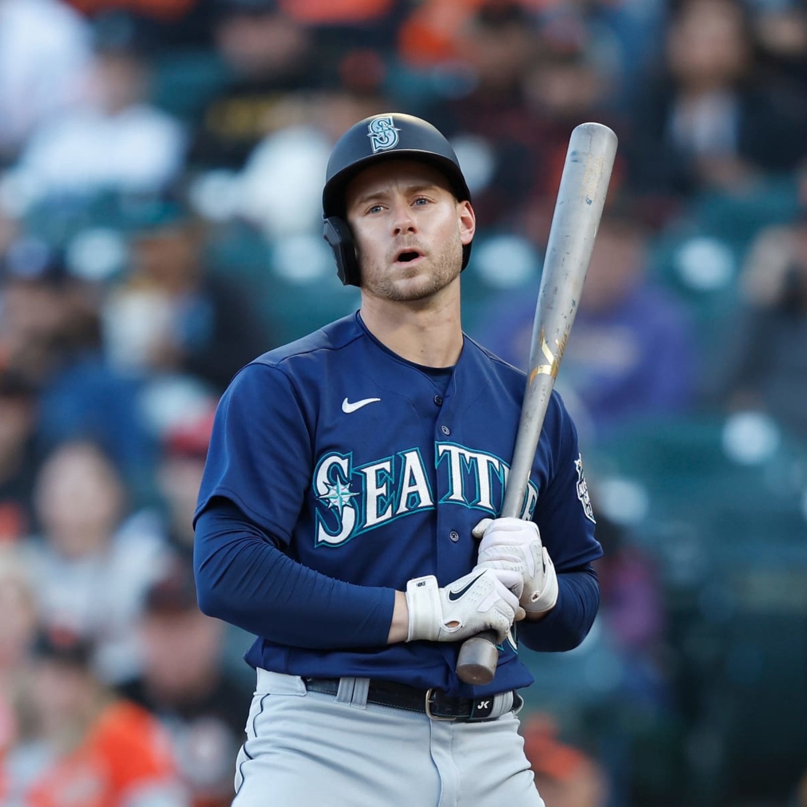 Mariners reinstate Kelenic off IL less than two months after breaking foot