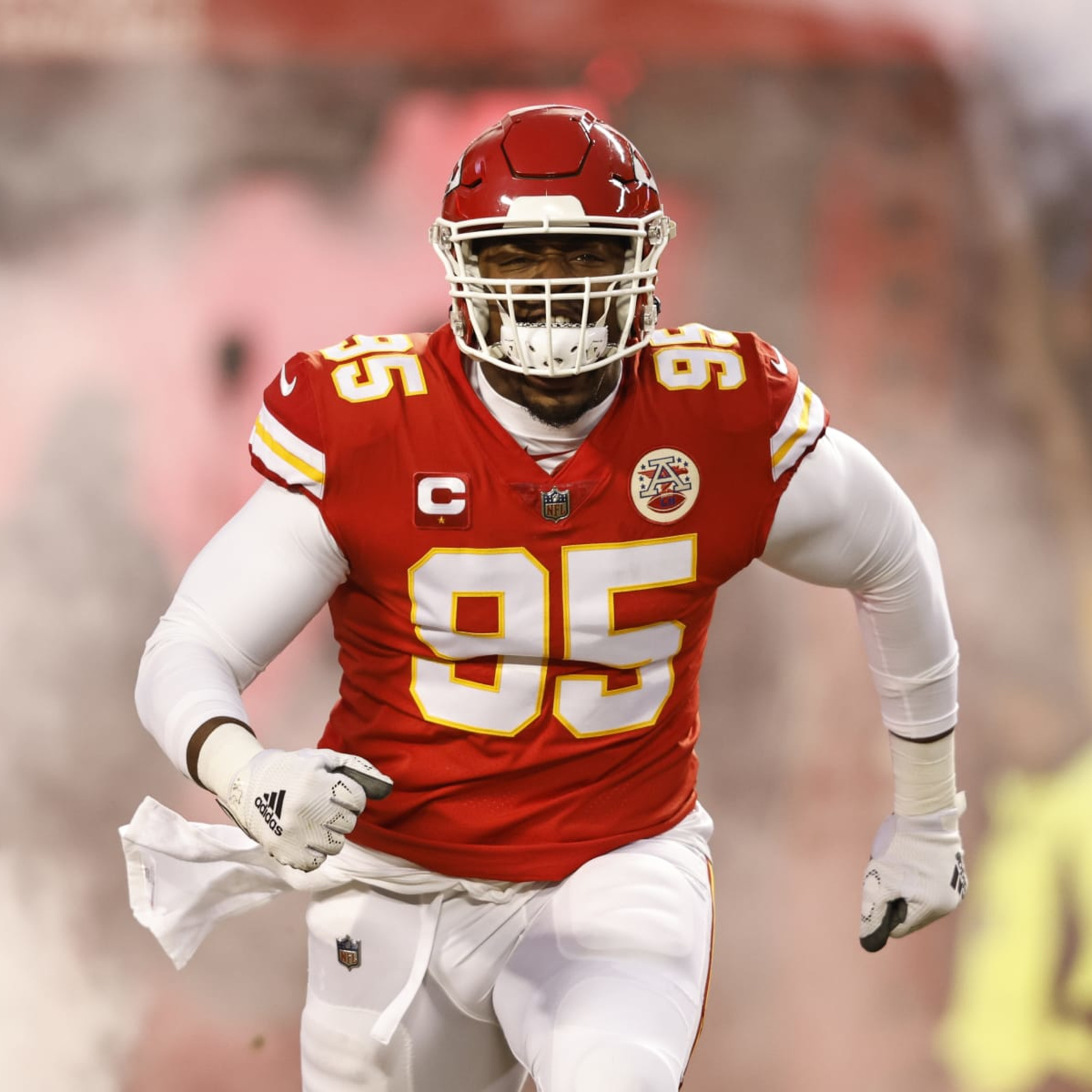 Chris Jones absent from Kansas City Chiefs practice as sides are not close  on new deal - A to Z Sports