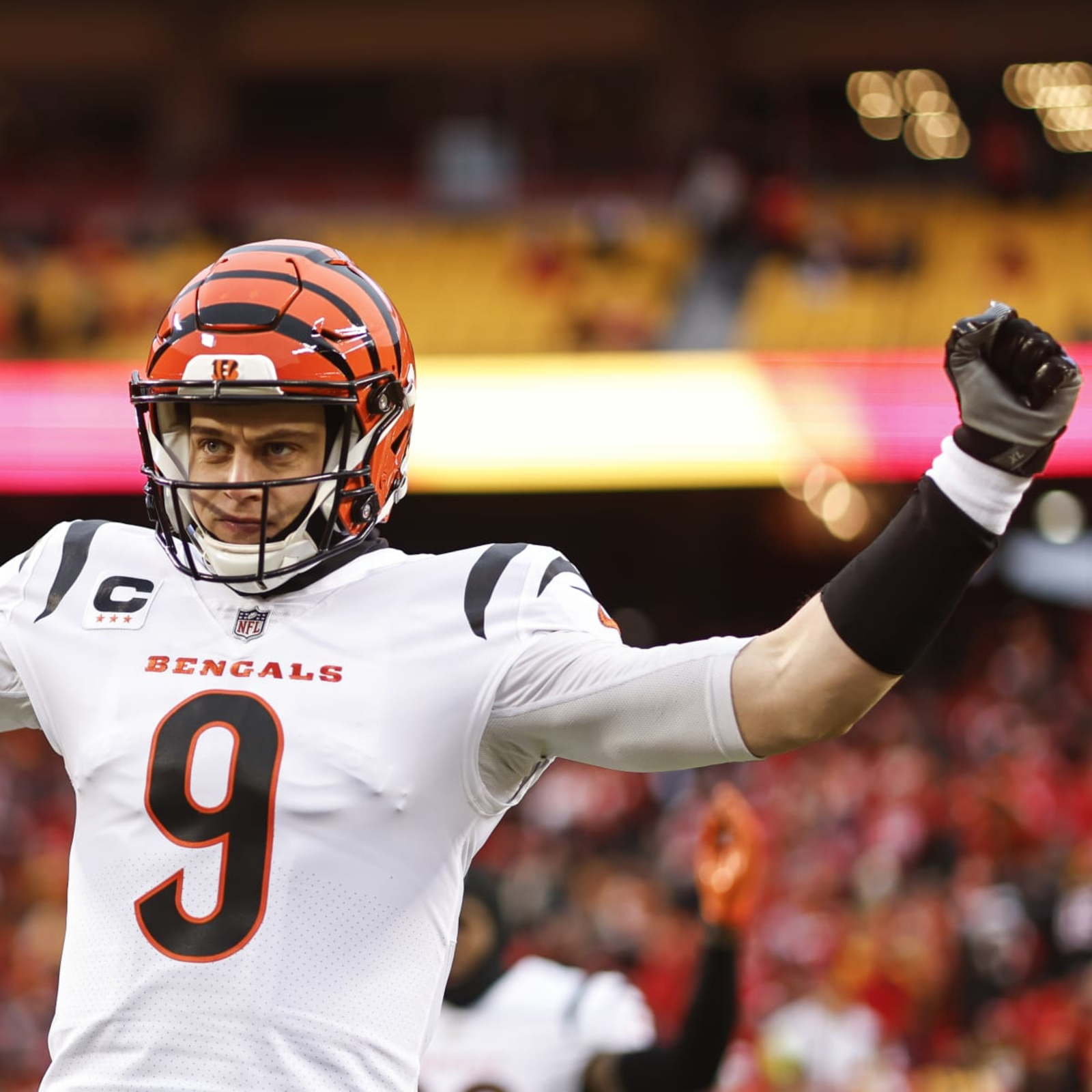 In wake of Justin Herbert extension, Bengals' Joe Burrow explains his own  contract mindset