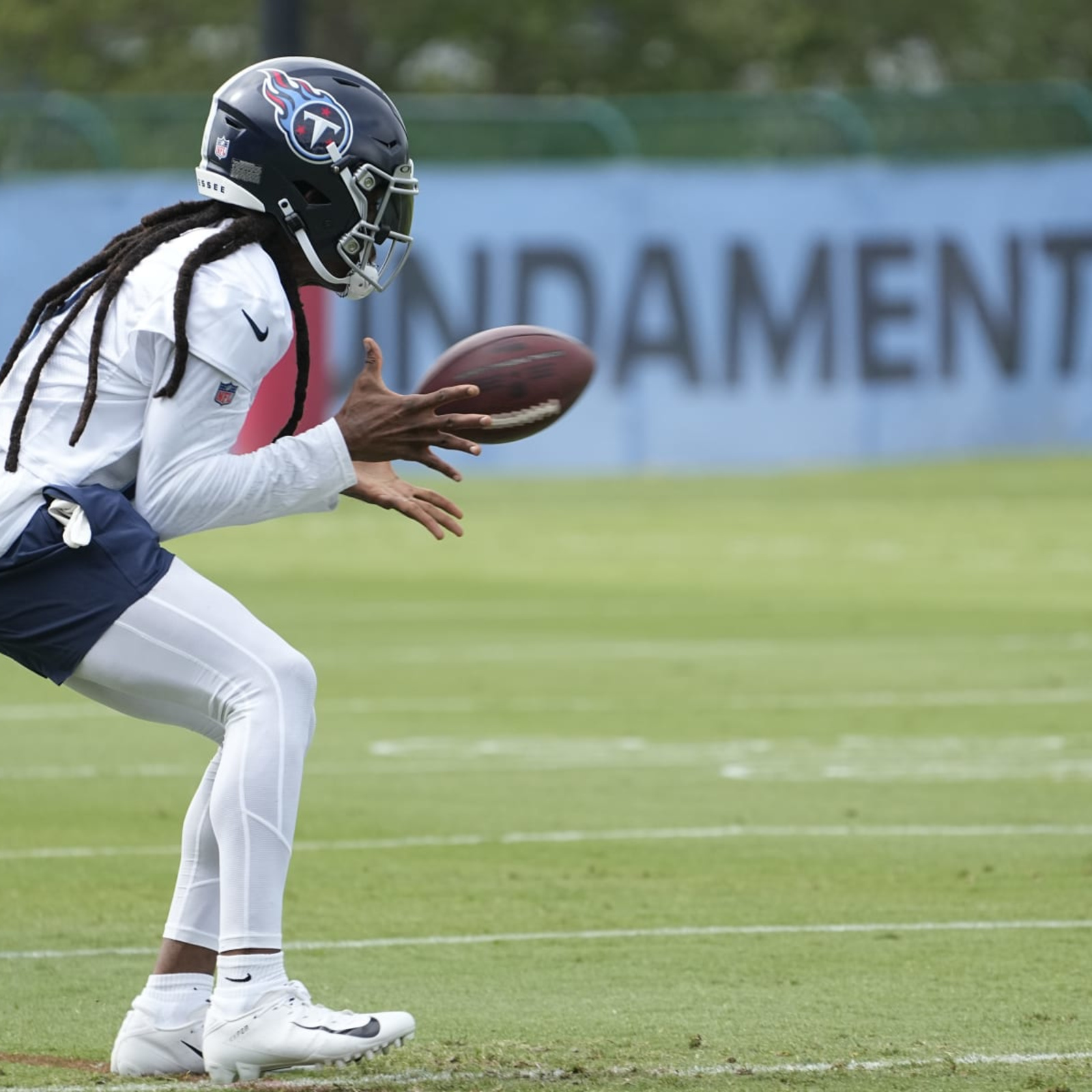 Titans' DeAndre Hopkins on Viral Catch Video: 'I Was Told He Doesn't  Practice', News, Scores, Highlights, Stats, and Rumors