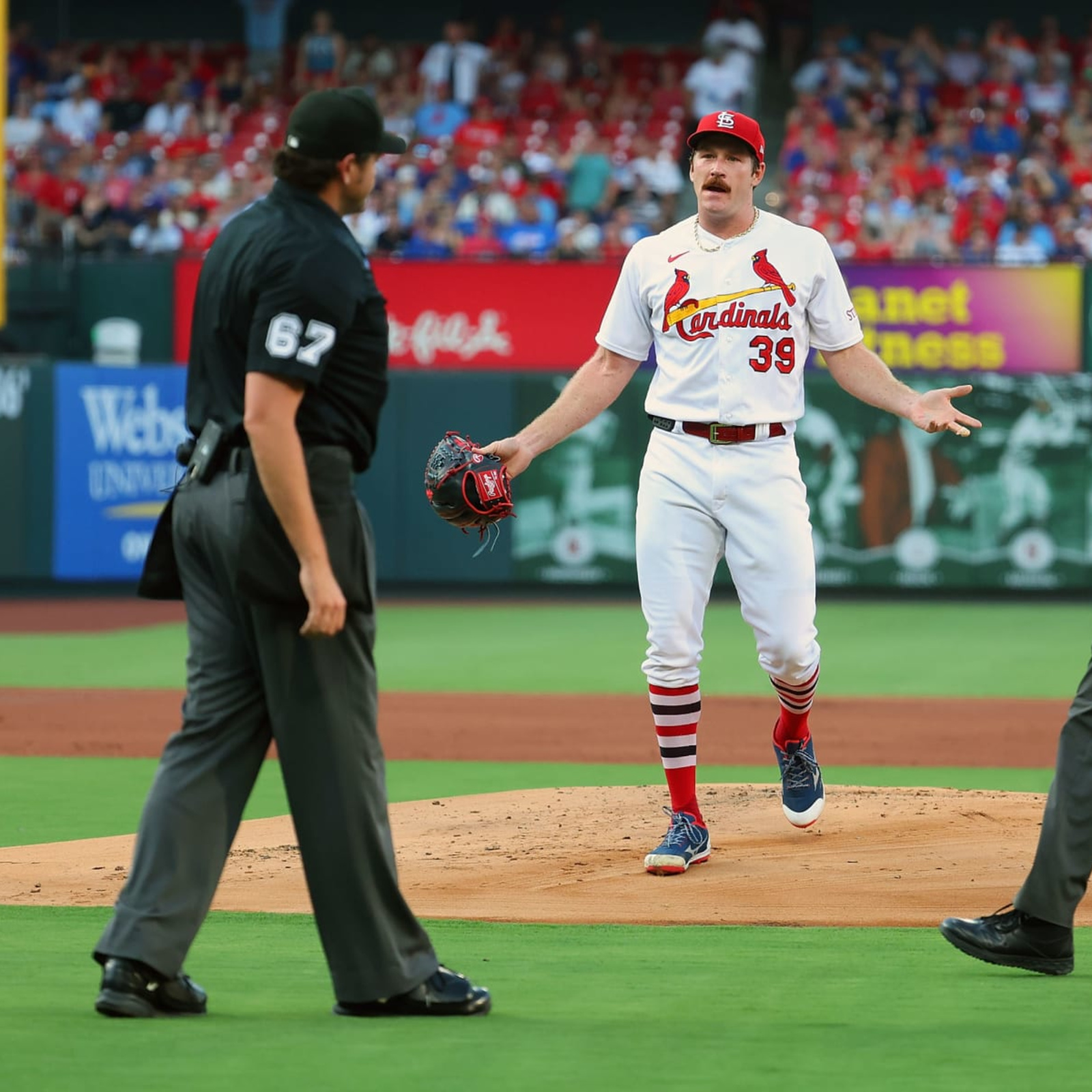 Cardinals notebook: Starter Miles Mikolas struck by imbalance in 'pace of  play' rules